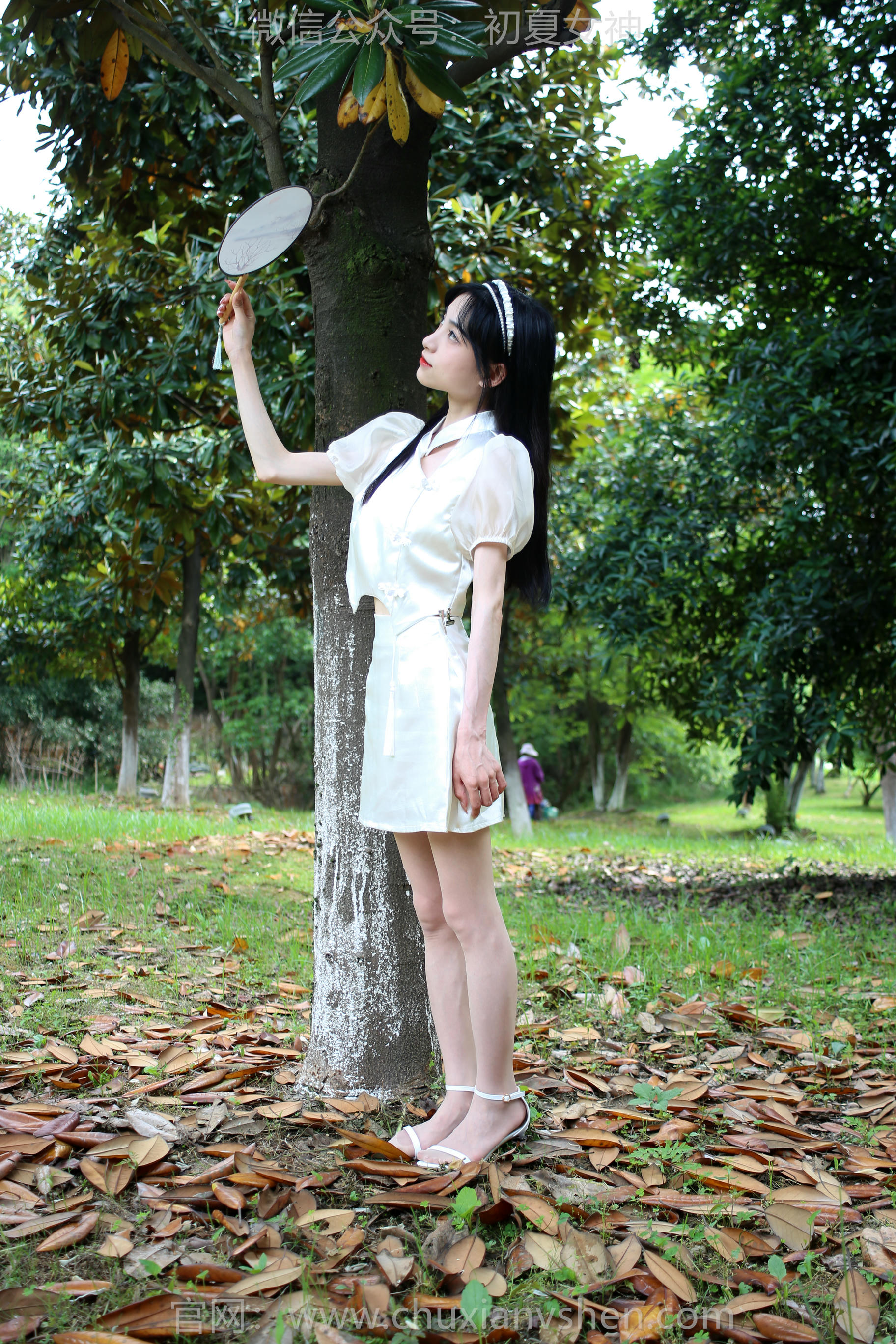 初夏女神 NO.186 柒柒 柔情似水 [110P1V-4.11GB]_第1集