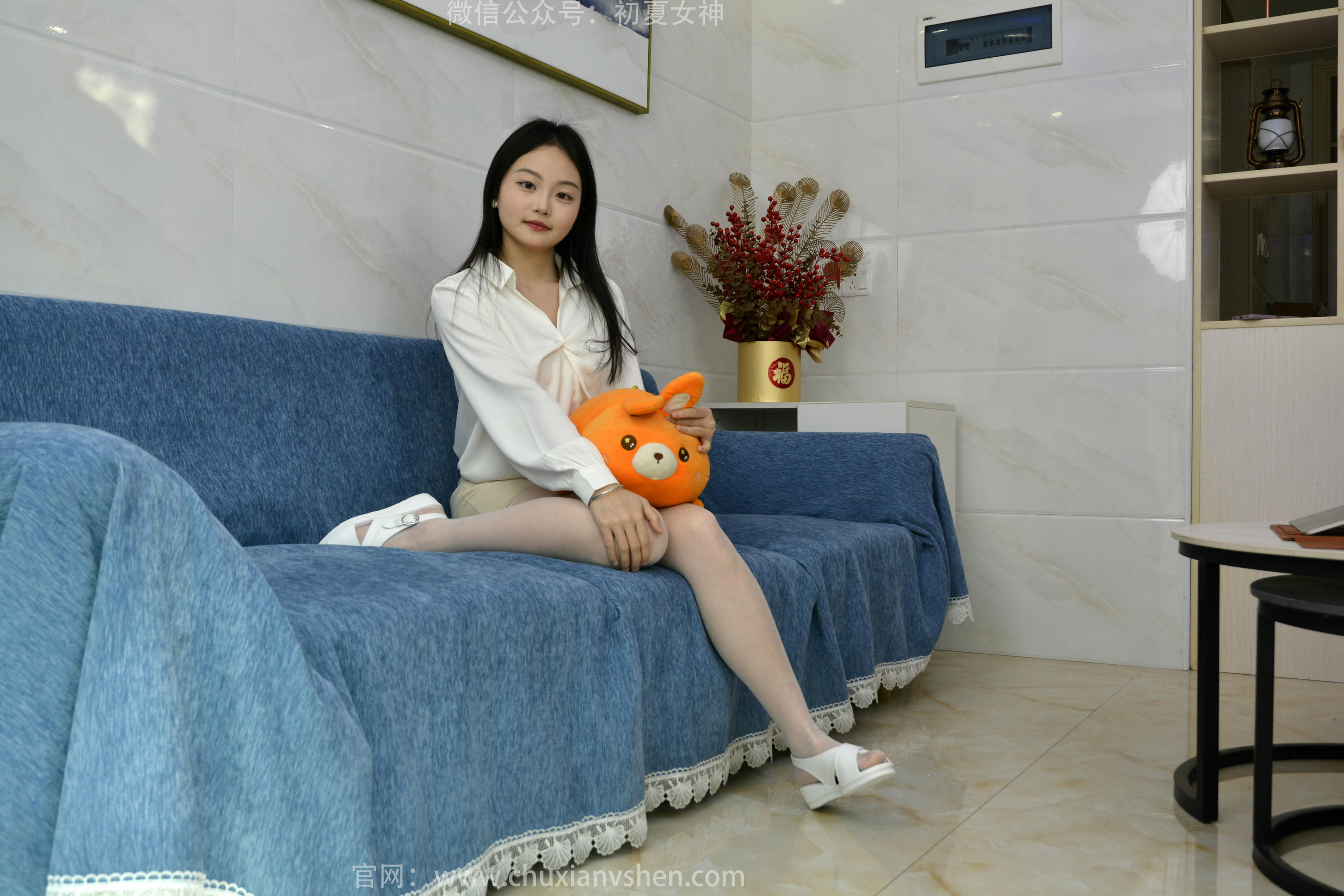 初夏女神 NO.187 双双 职业凉鞋 [140P1V-4.94GB]_第2集