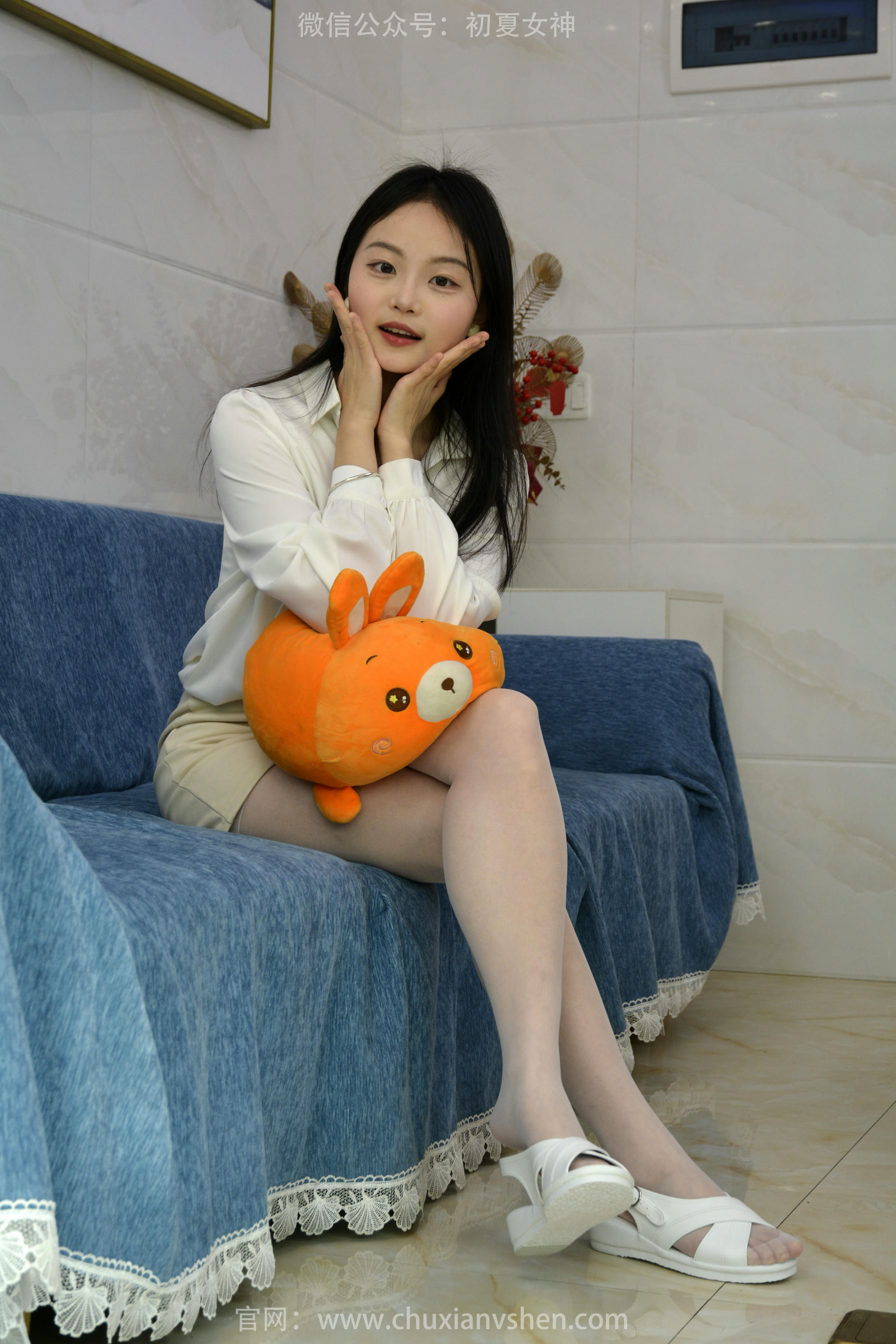 初夏女神 NO.187 双双 职业凉鞋 [140P1V-4.94GB]_第4集