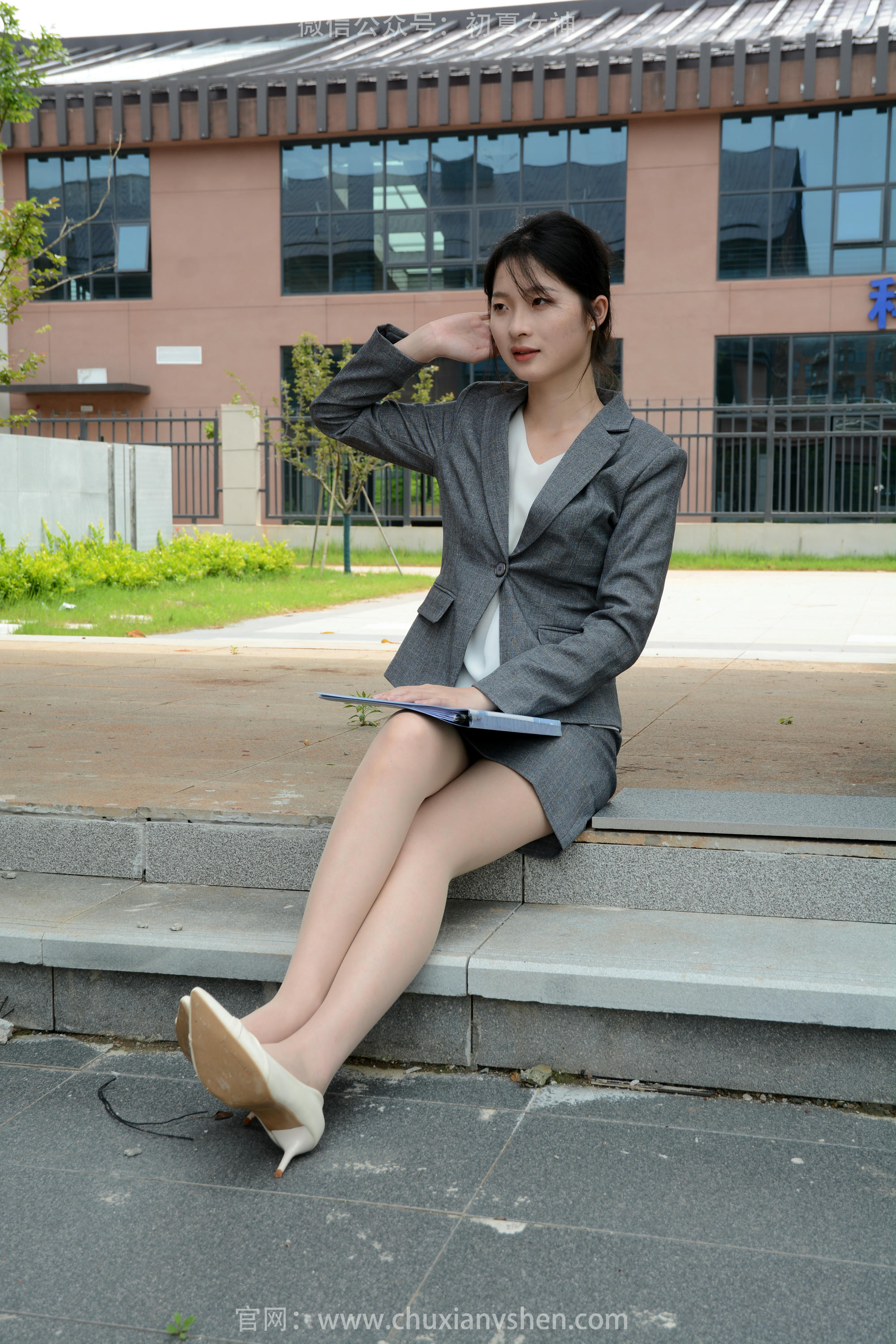 初夏女神 NO.188 安妮 放学时刻 [110P1V-4.02GB]_第3集