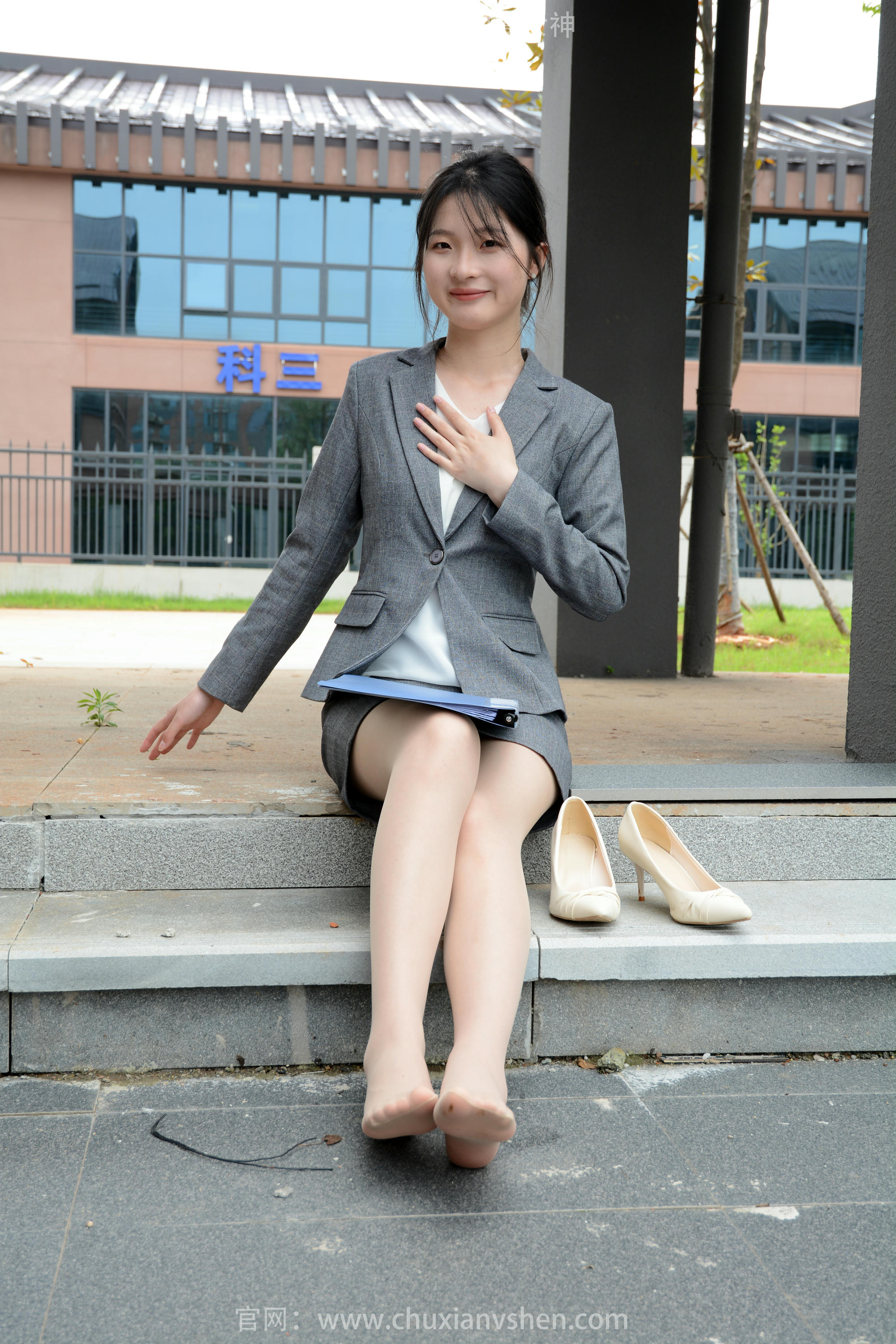 初夏女神 NO.188 安妮 放学时刻 [110P1V-4.02GB]_第4集