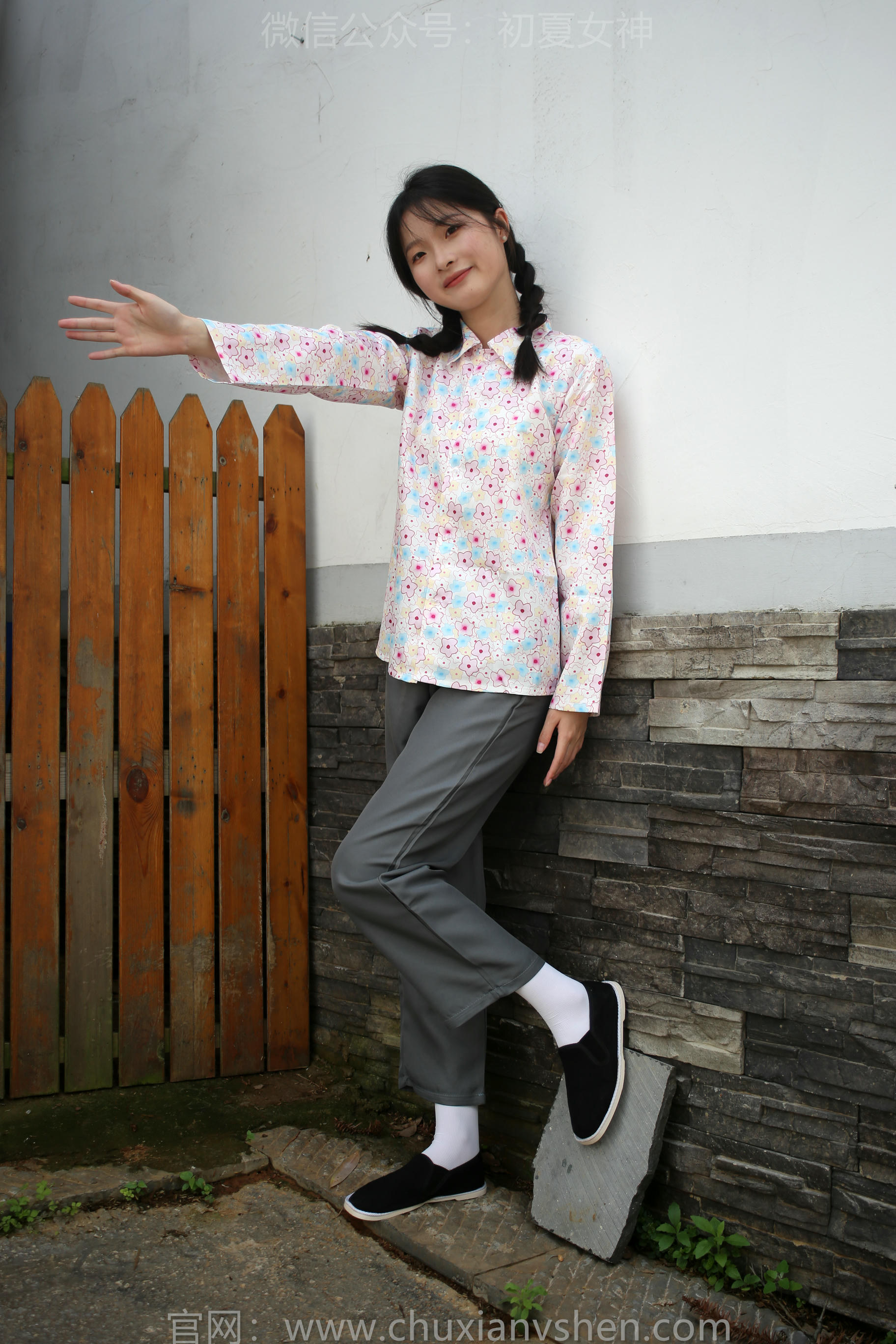 初夏女神 NO.194 安妮 回村过节 [120P1V-5.28GB]_第1集