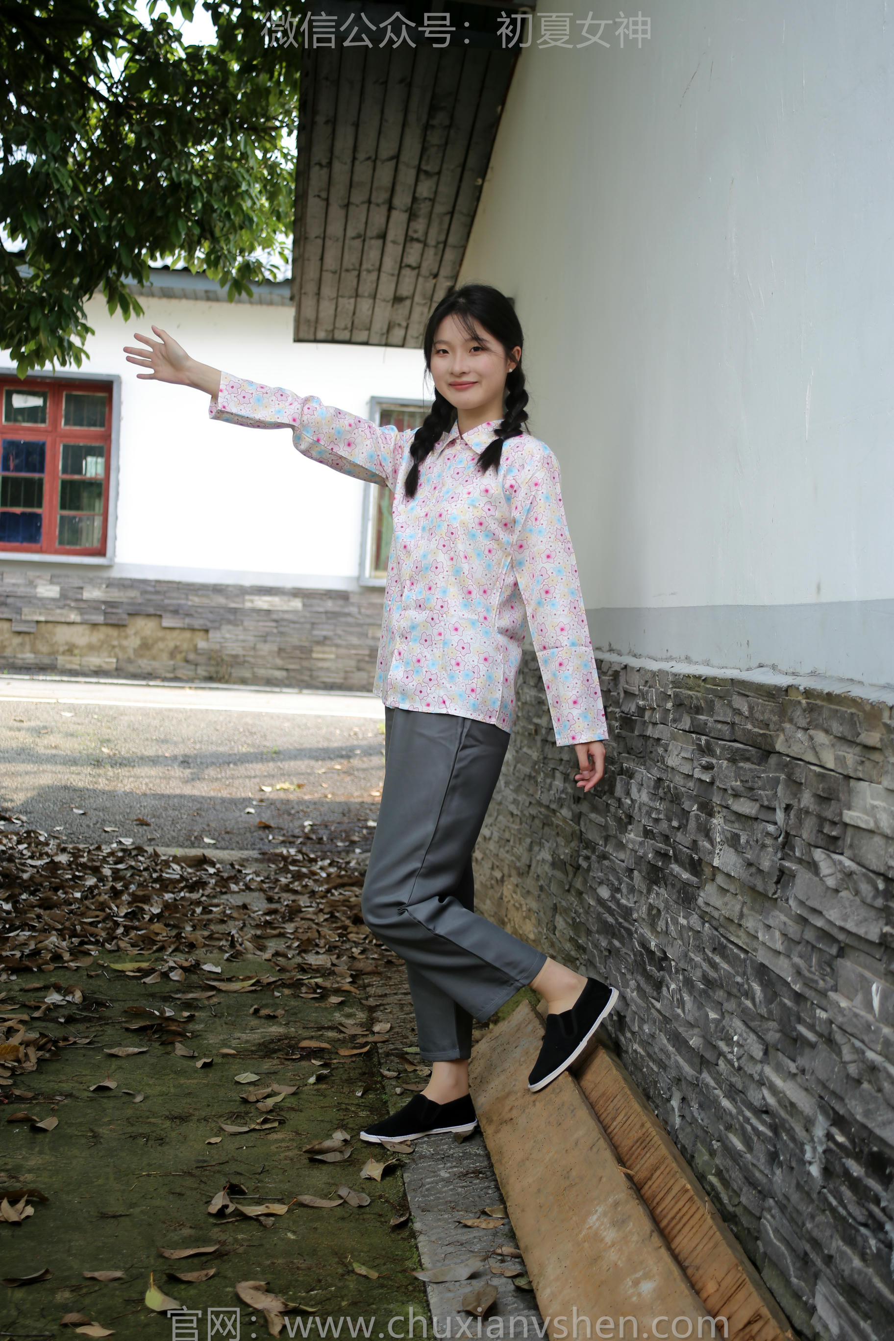 初夏女神 NO.194 安妮 回村过节 [120P1V-5.28GB]_第5集