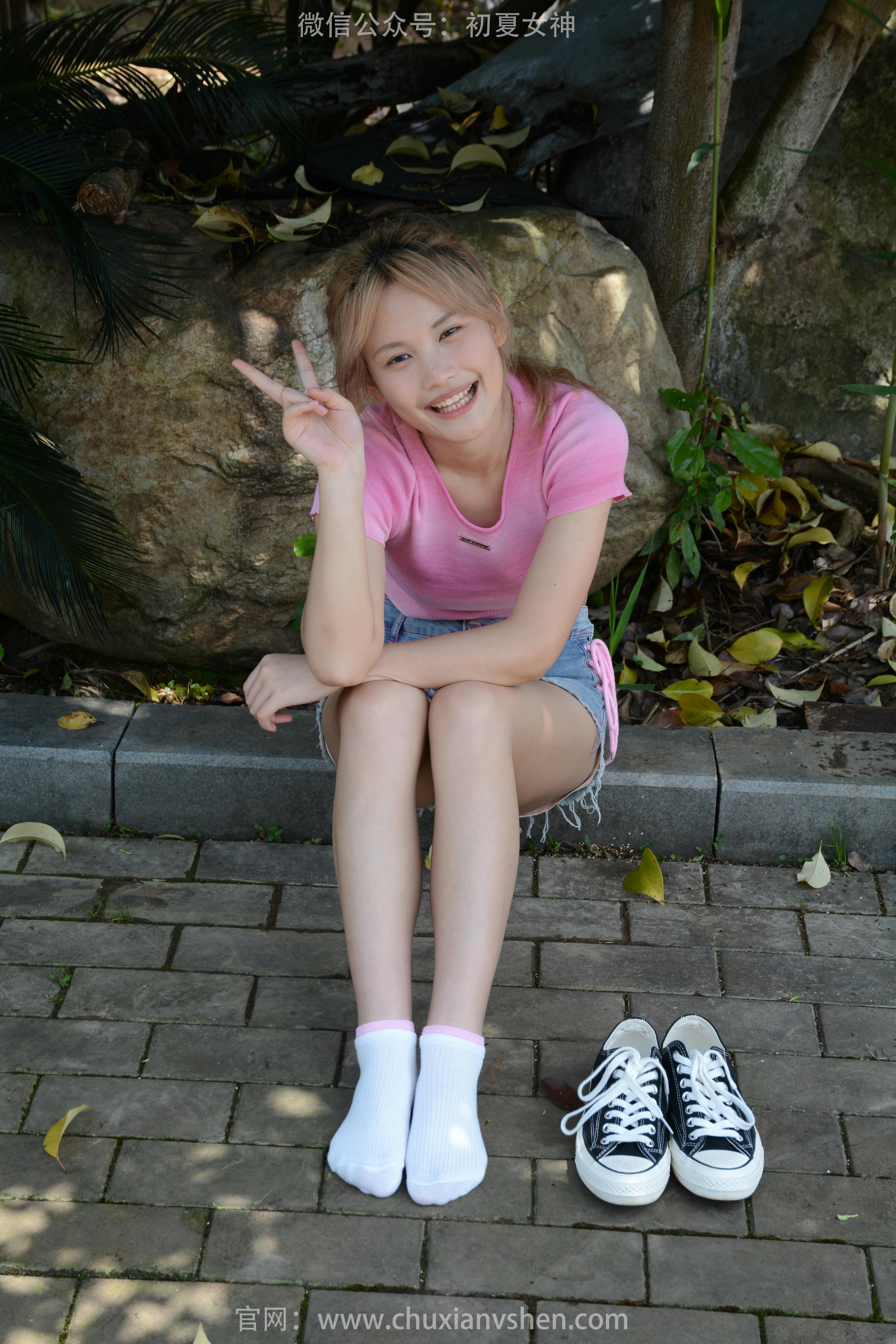 初夏女神 NO.196 幺幺 金毛狮王 [130P1V-3.78GB]_第5集