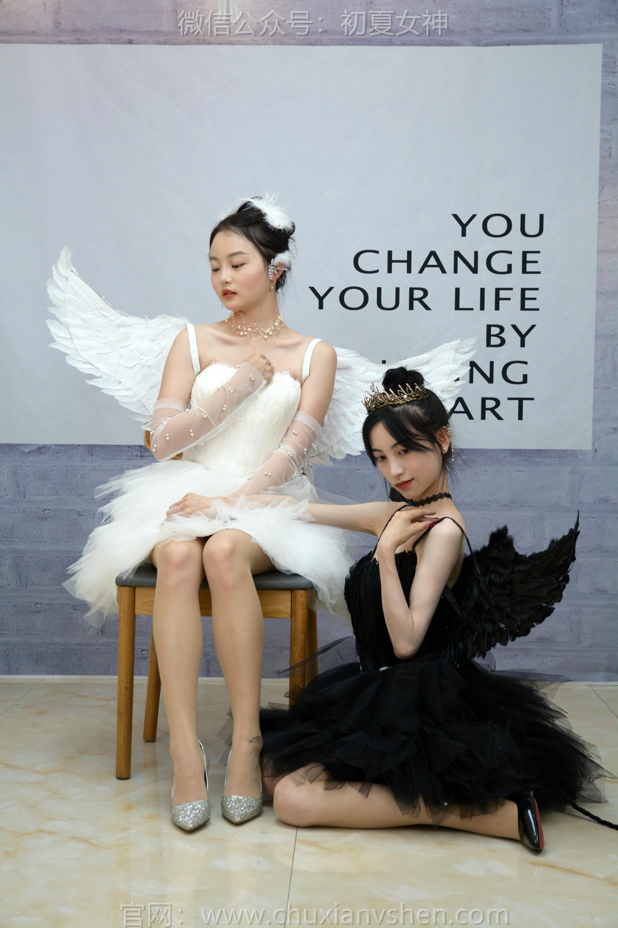 初夏女神 NO.198 柒柒、双双 黑白天鹅 [90P1V-4.28GB]_第2集