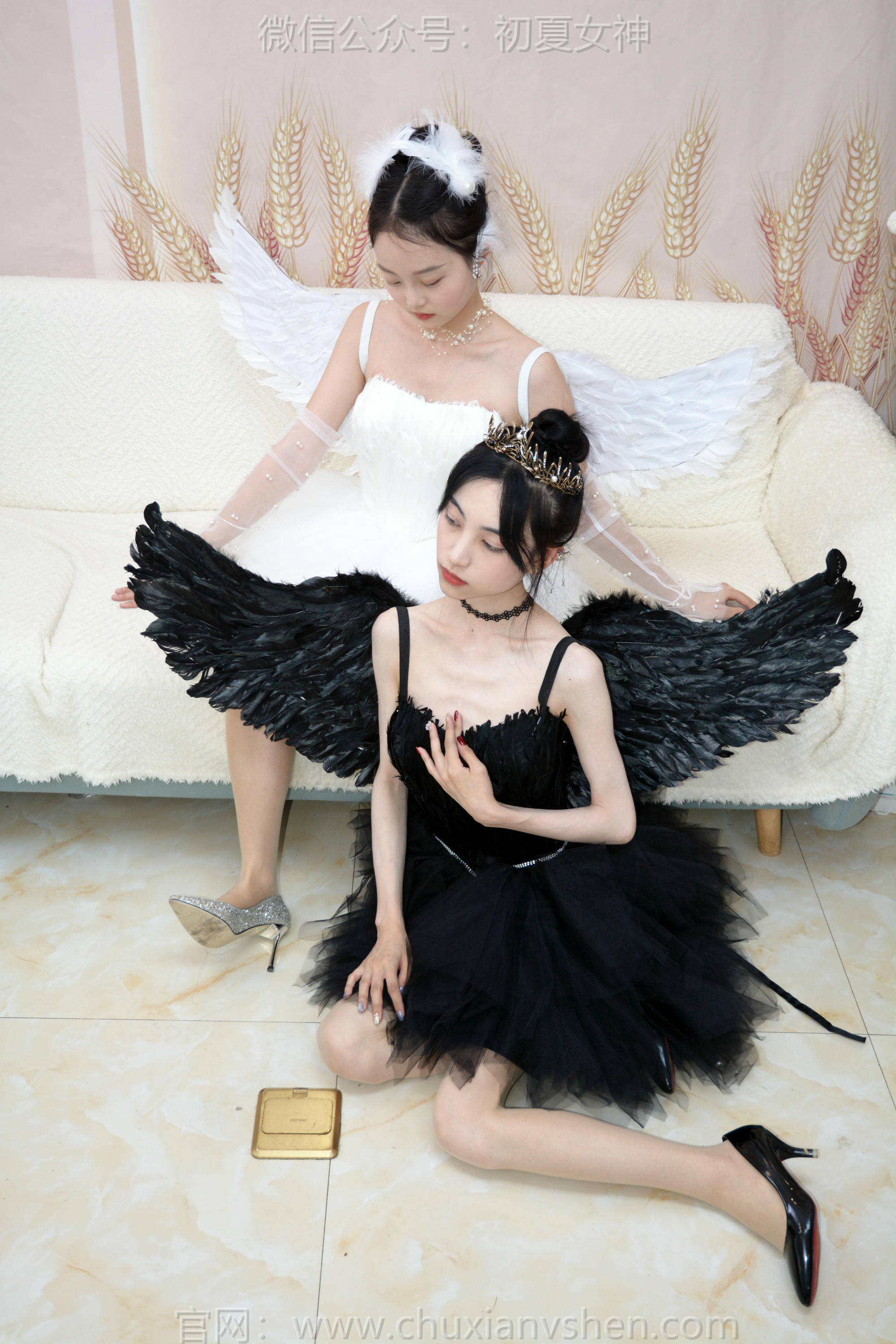 初夏女神 NO.198 柒柒、双双 黑白天鹅 [90P1V-4.28GB]_第2集