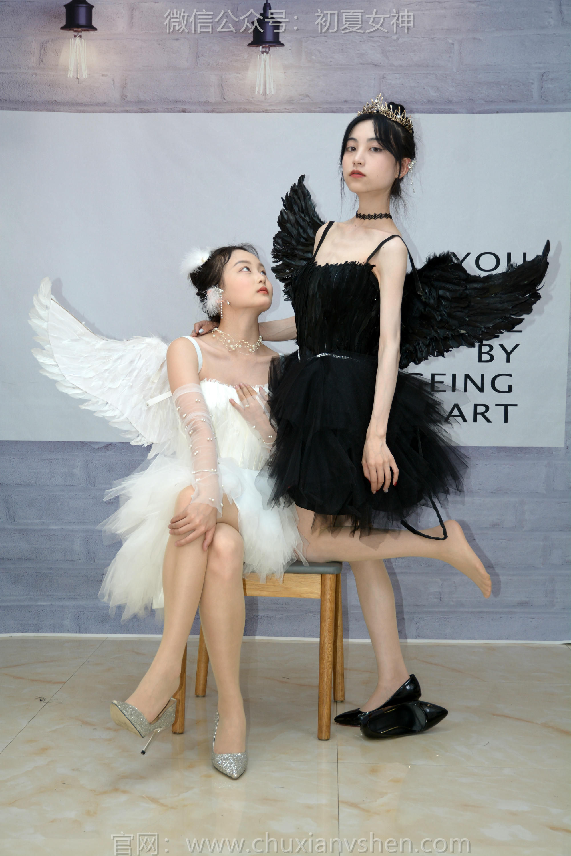 初夏女神 NO.198 柒柒、双双 黑白天鹅 [90P1V-4.28GB]_第3集