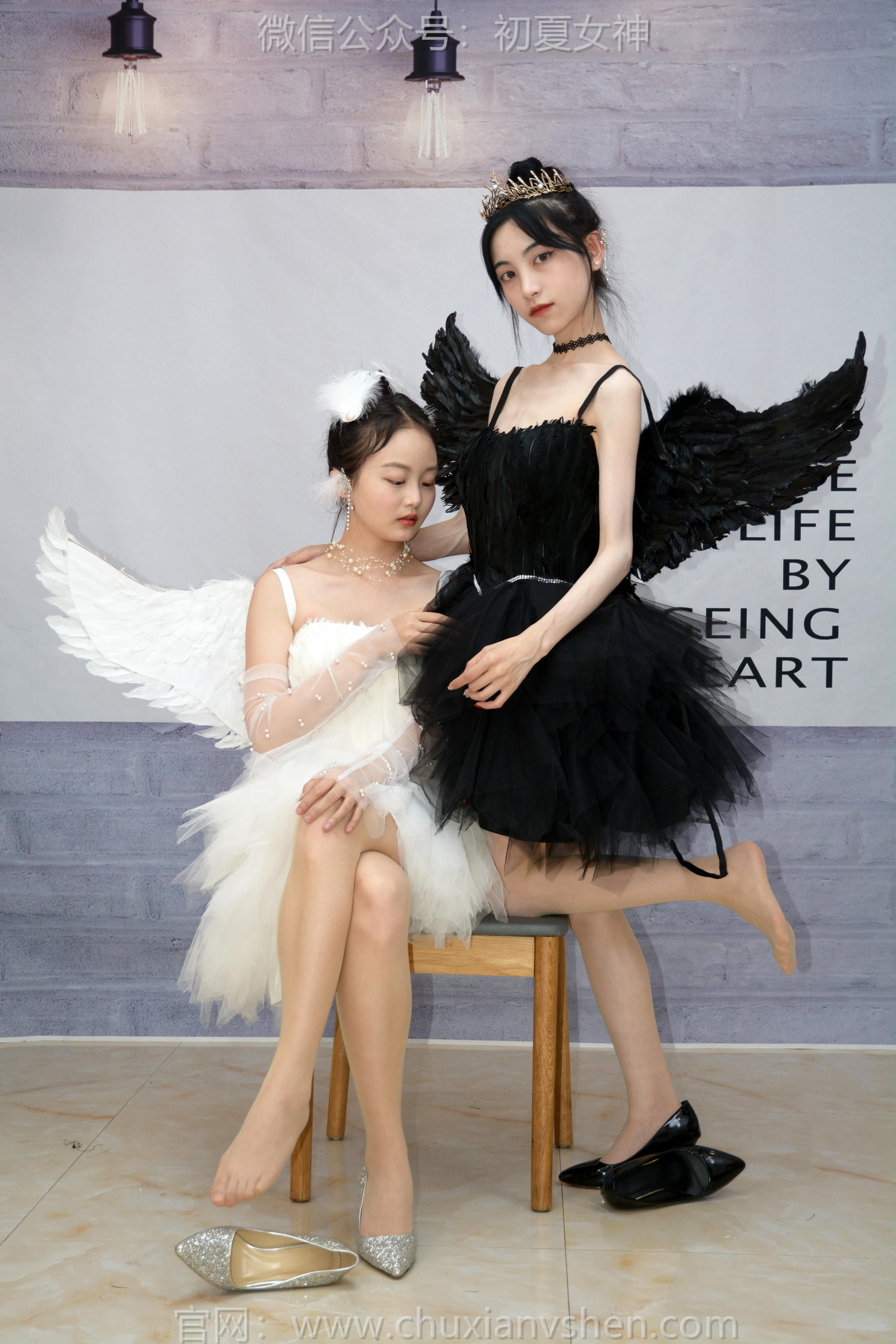 初夏女神 NO.198 柒柒、双双 黑白天鹅 [90P1V-4.28GB]_第3集