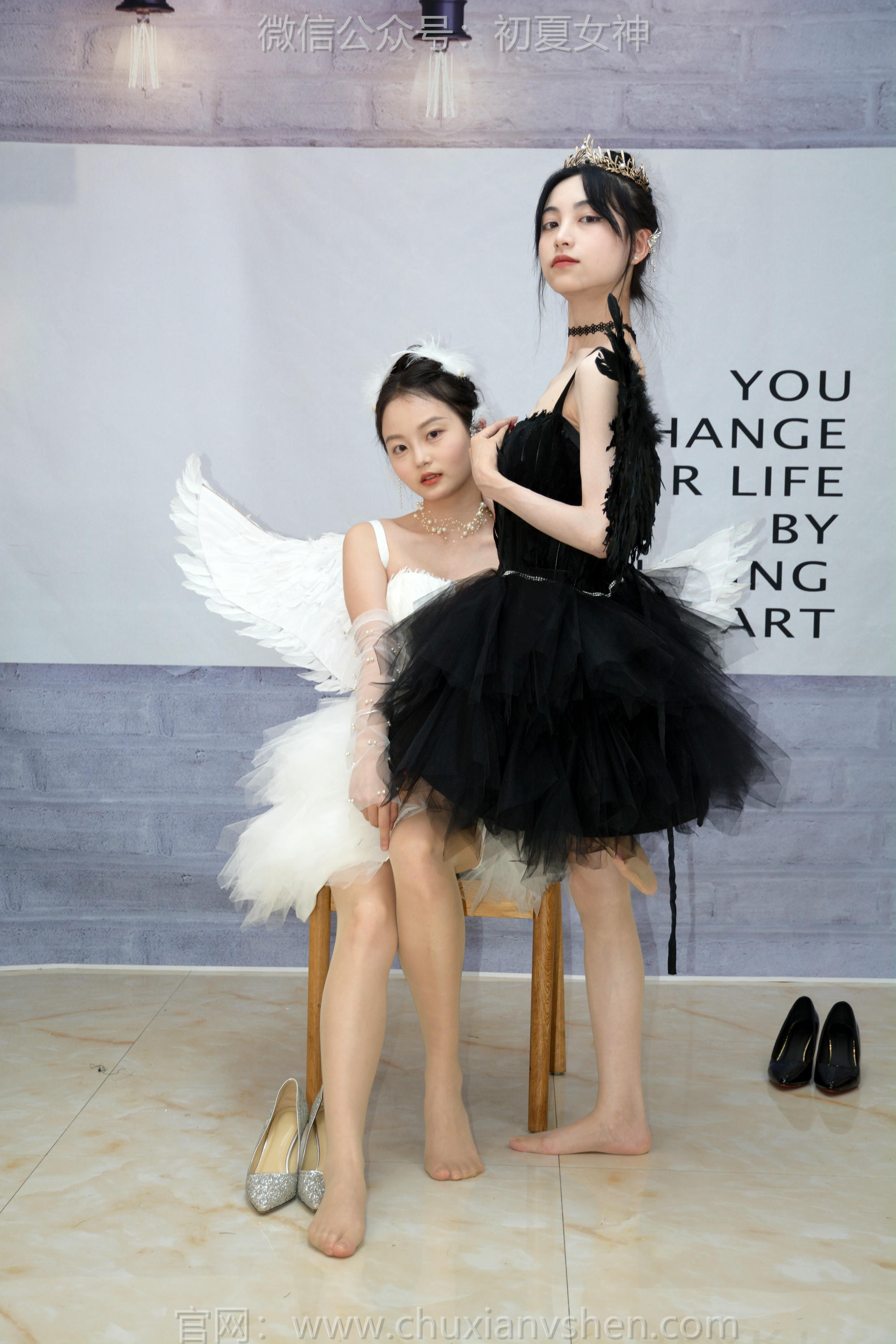 初夏女神 NO.198 柒柒、双双 黑白天鹅 [90P1V-4.28GB]_第3集