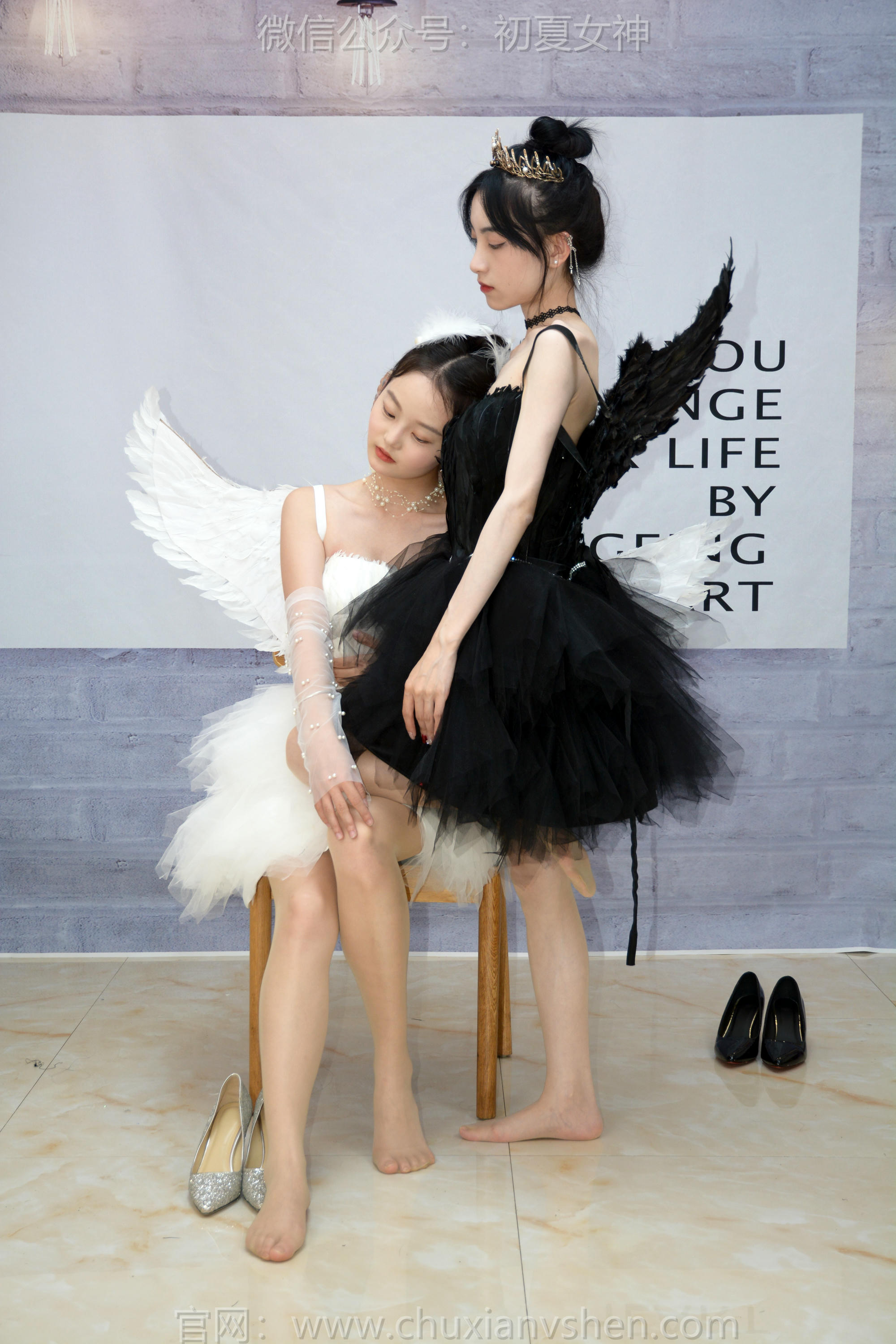 初夏女神 NO.198 柒柒、双双 黑白天鹅 [90P1V-4.28GB]_第3集