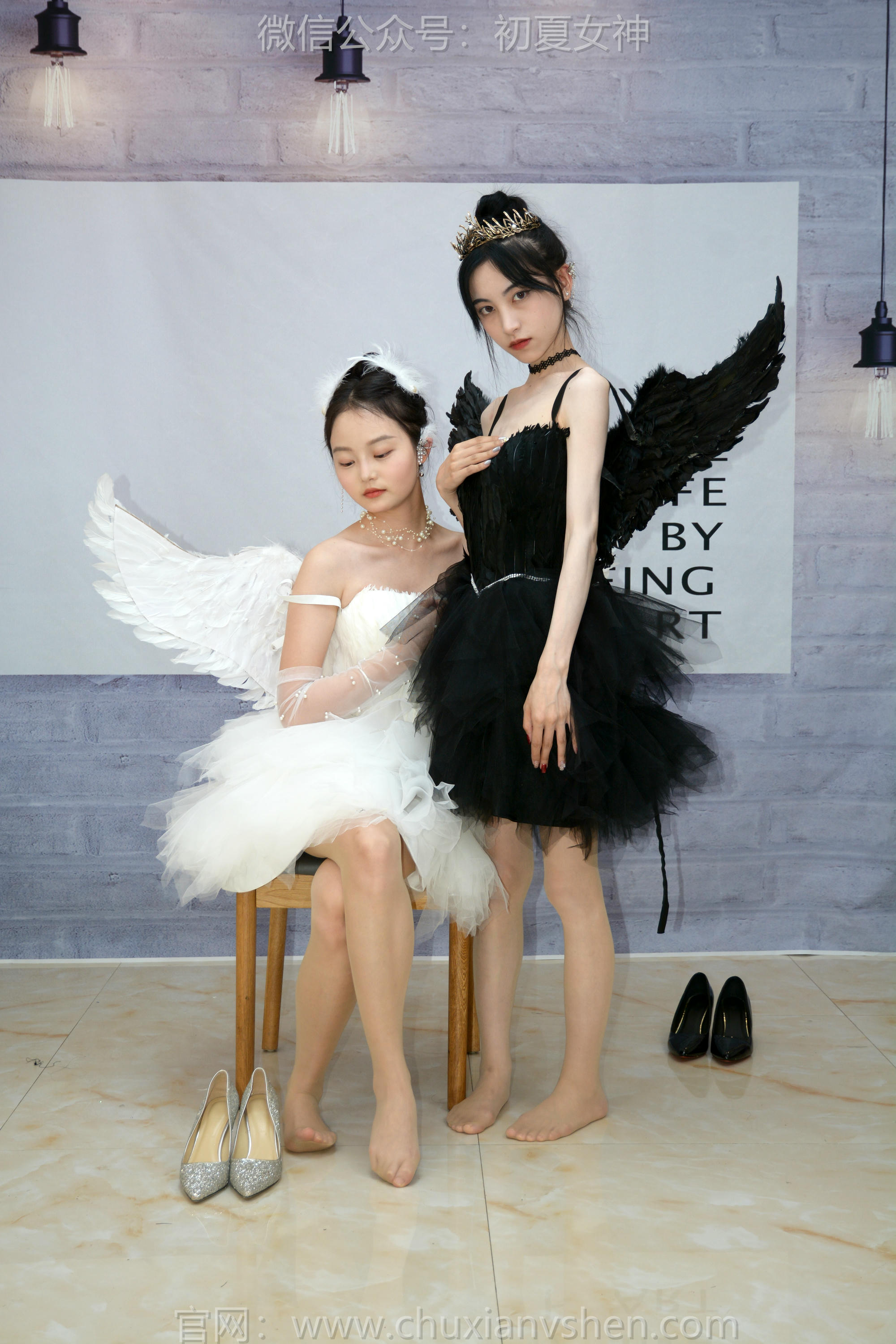 初夏女神 NO.198 柒柒、双双 黑白天鹅 [90P1V-4.28GB]_第3集