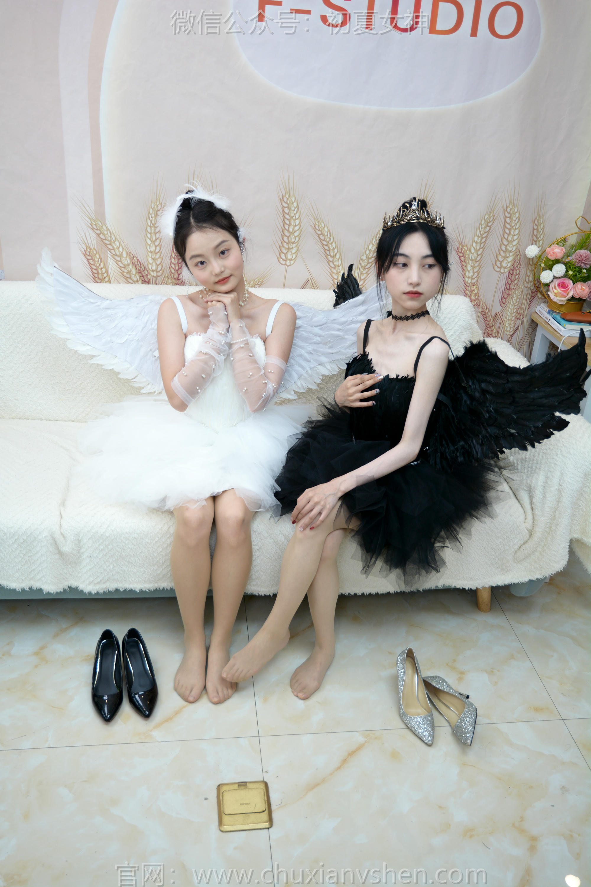 初夏女神 NO.198 柒柒、双双 黑白天鹅 [90P1V-4.28GB]_第5集