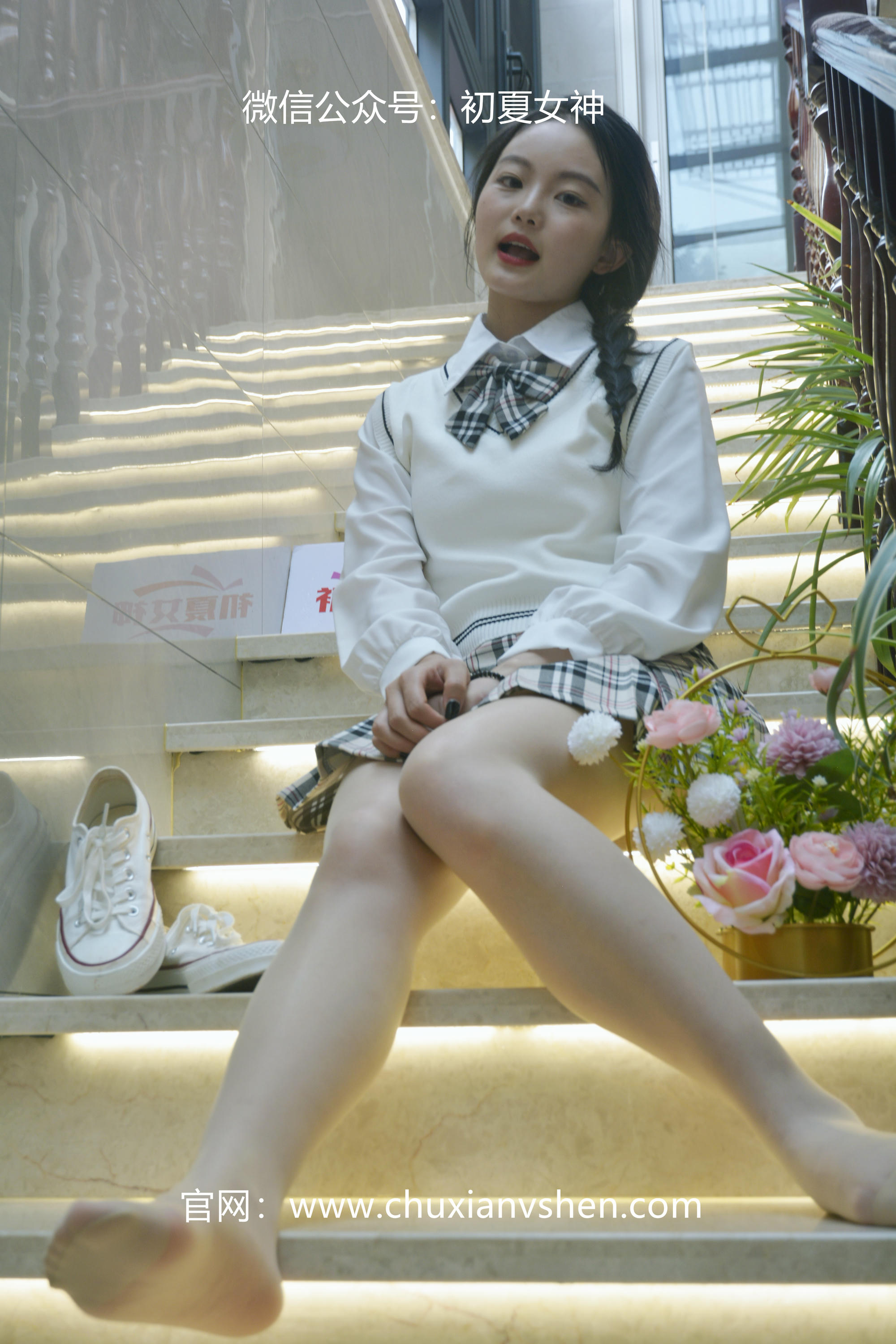 初夏女神 NO.040 双双 改良JK套[125P+1V／4.83GB]_第3集