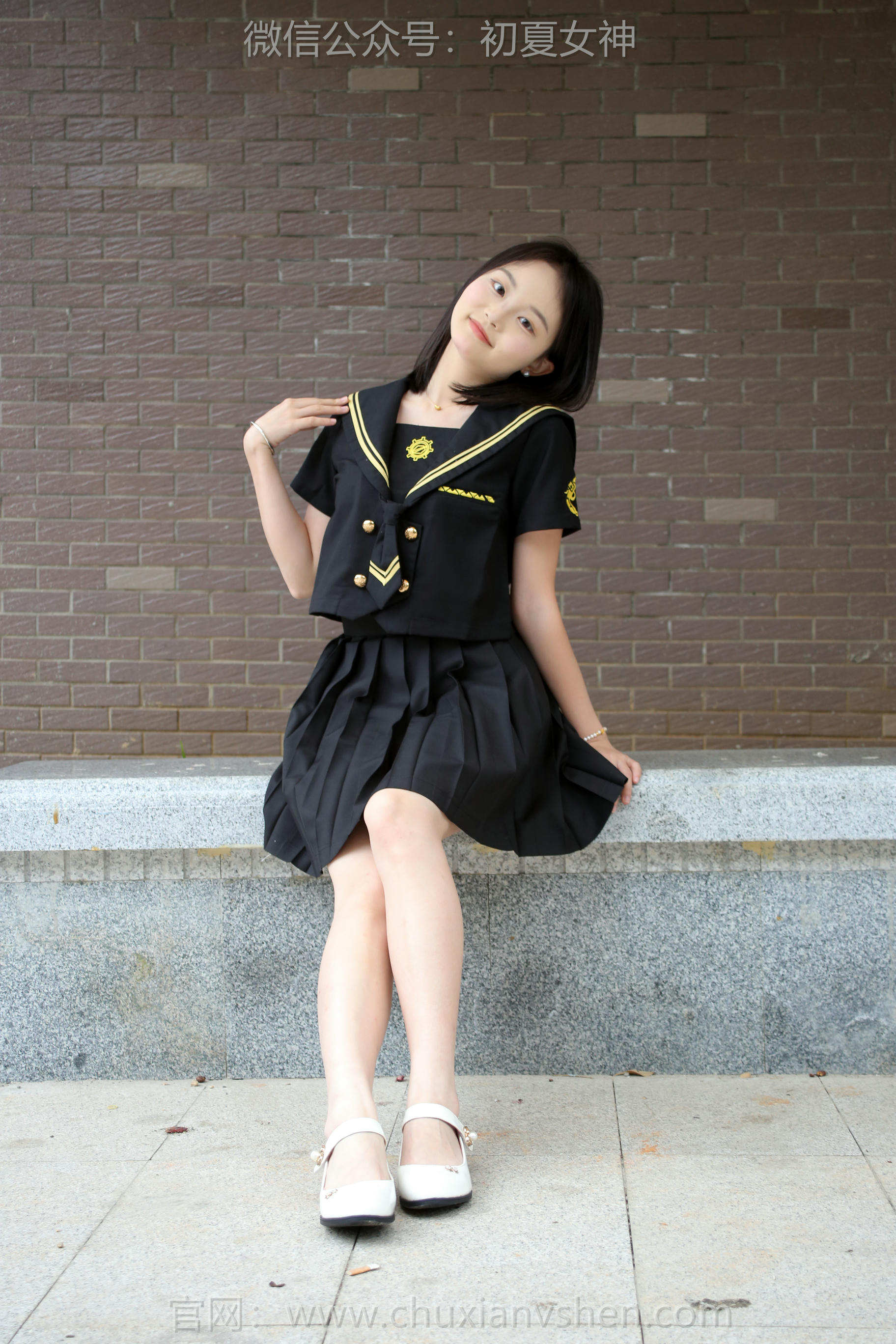 初夏女神 NO.207 双双 黑系水手服 [100P1V-3.45GB]_第1集