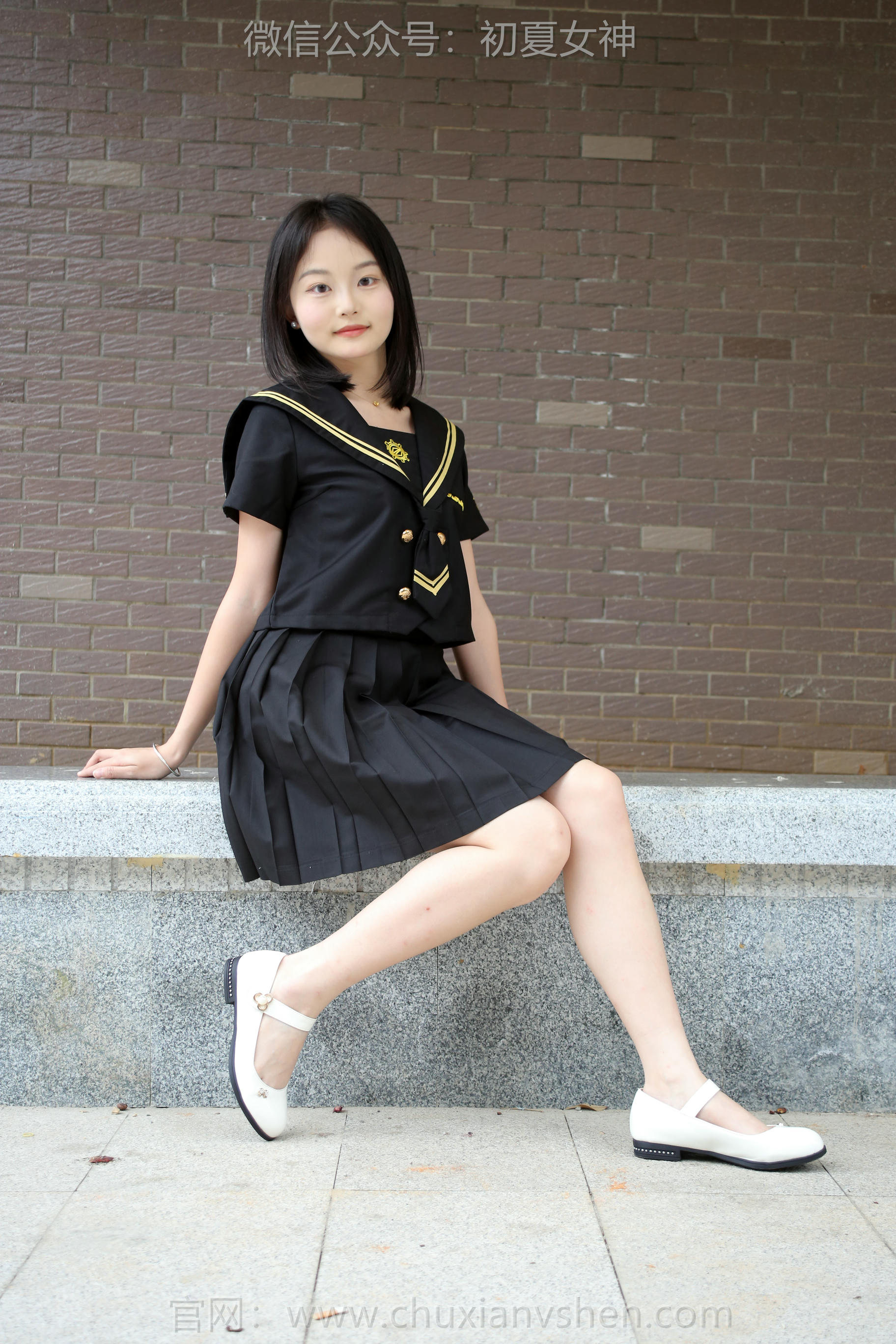 初夏女神 NO.207 双双 黑系水手服 [100P1V-3.45GB]_第1集