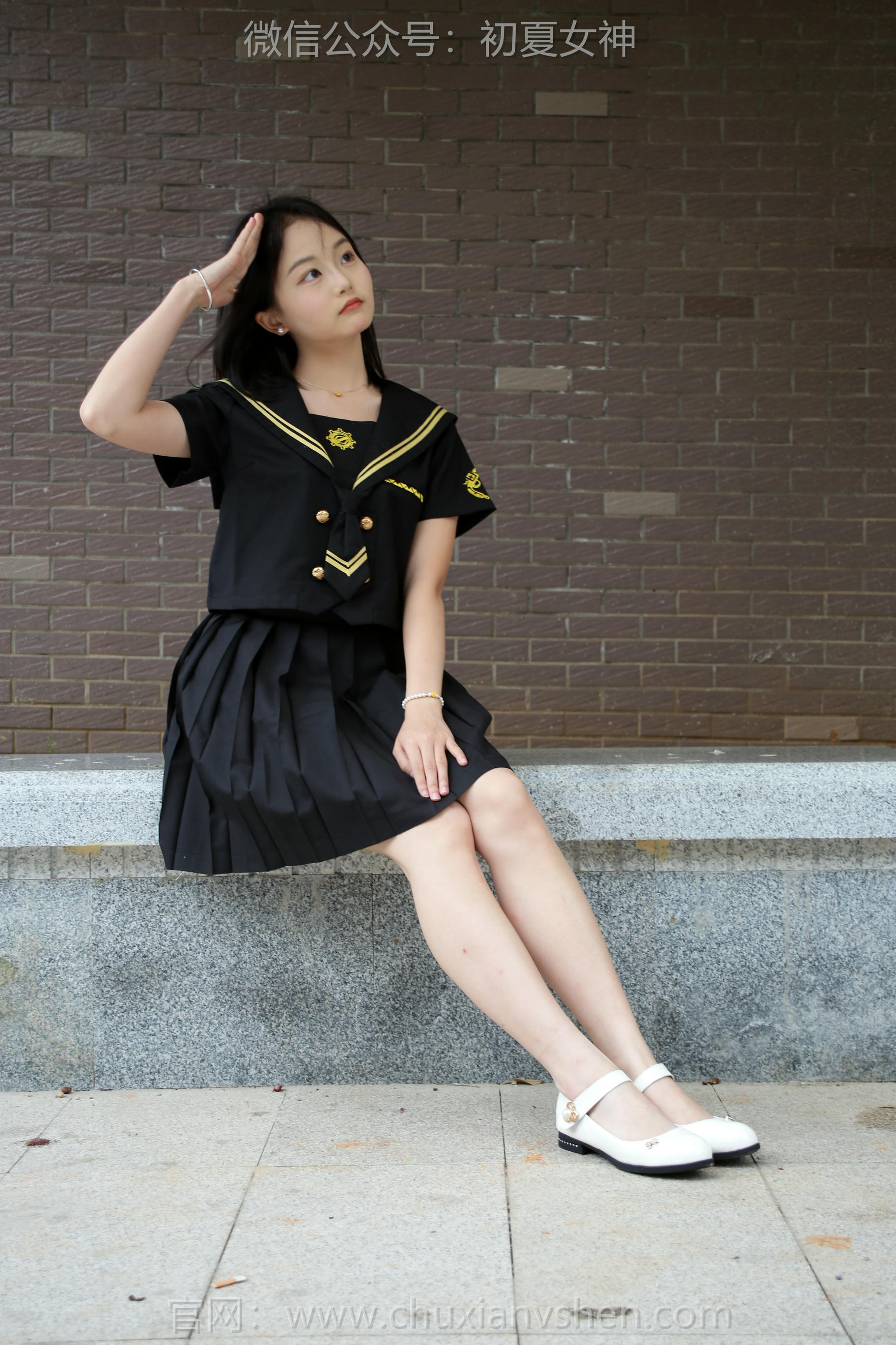 初夏女神 NO.207 双双 黑系水手服 [100P1V-3.45GB]_第1集