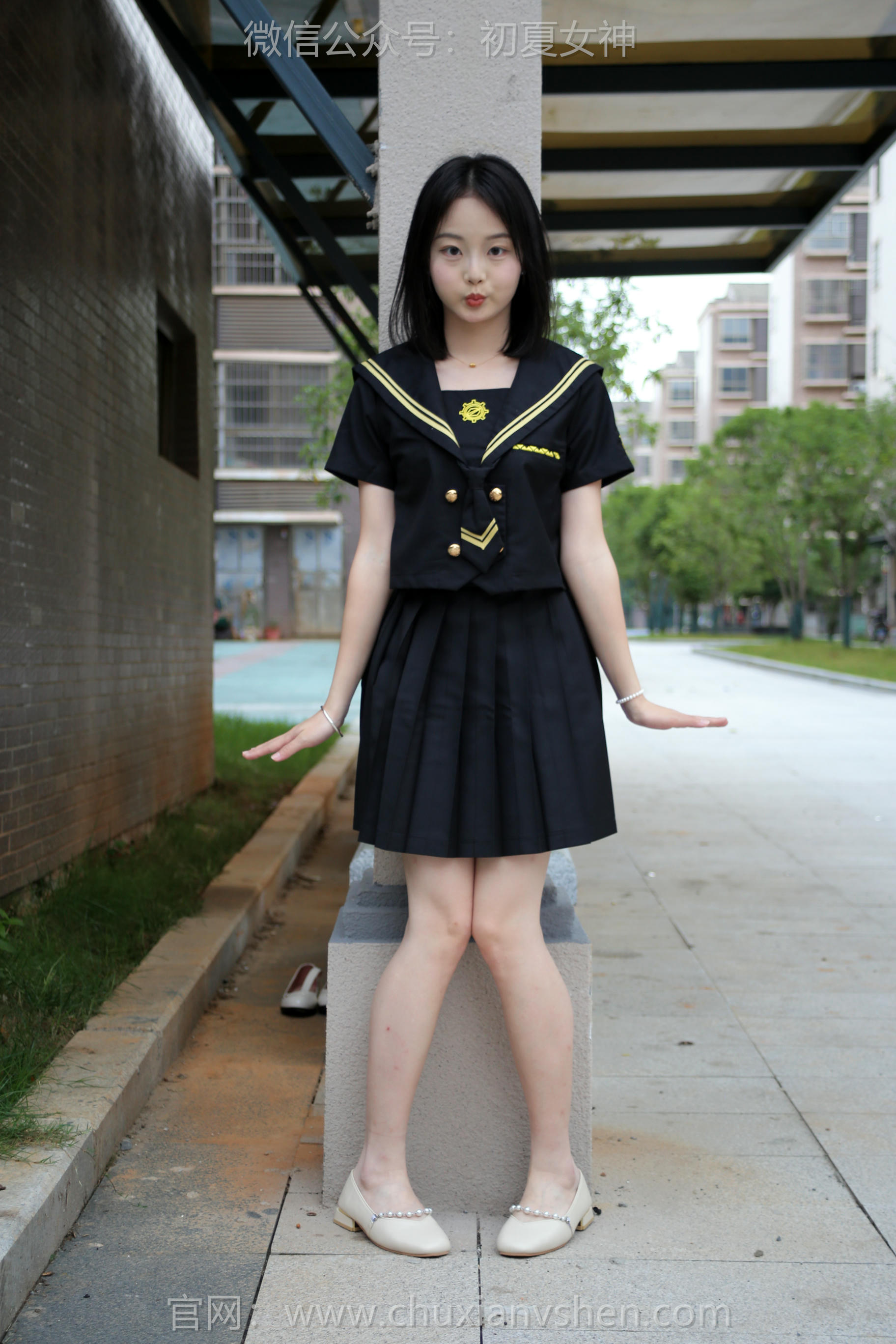 初夏女神 NO.207 双双 黑系水手服 [100P1V-3.45GB]_第3集