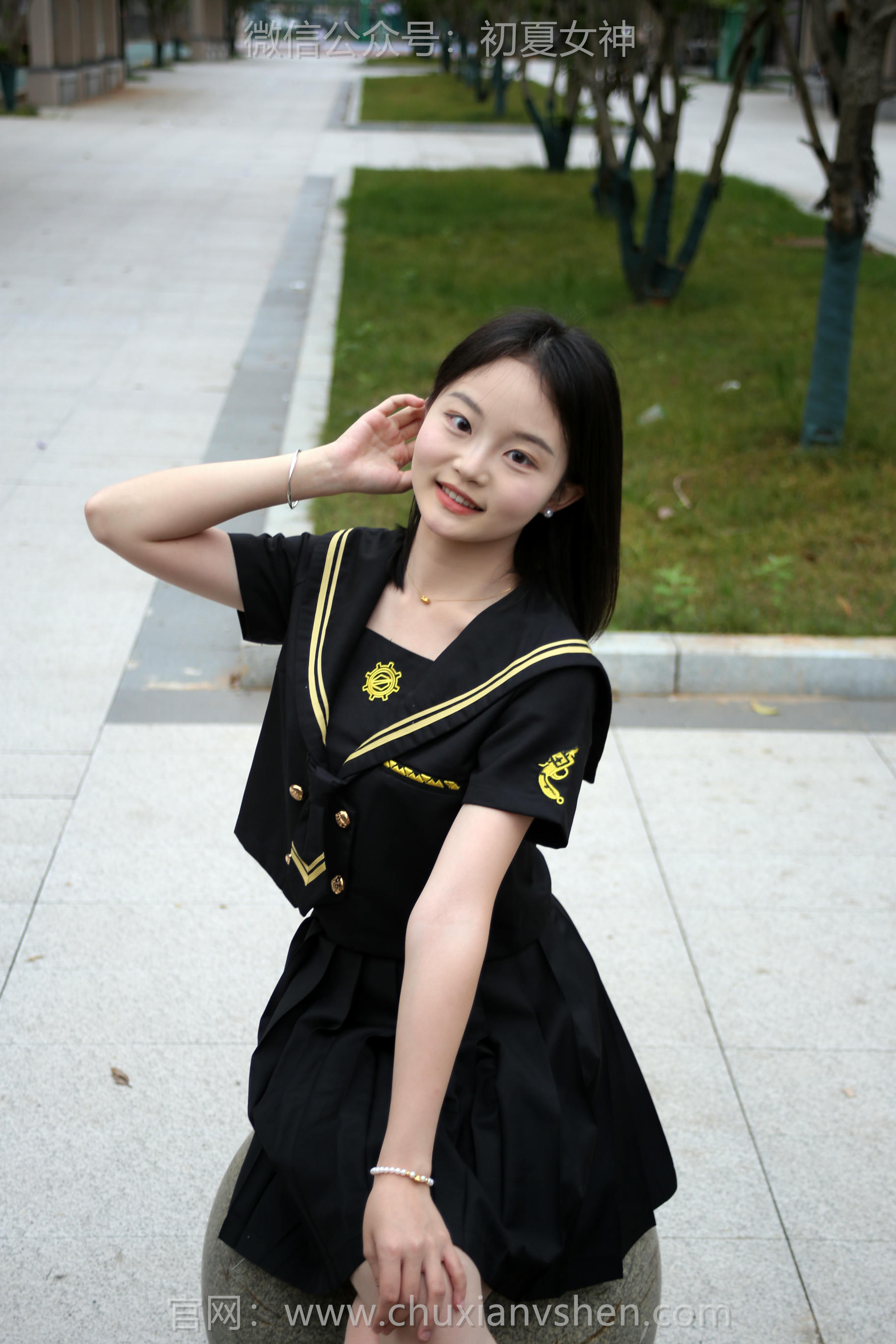 初夏女神 NO.207 双双 黑系水手服 [100P1V-3.45GB]_第4集