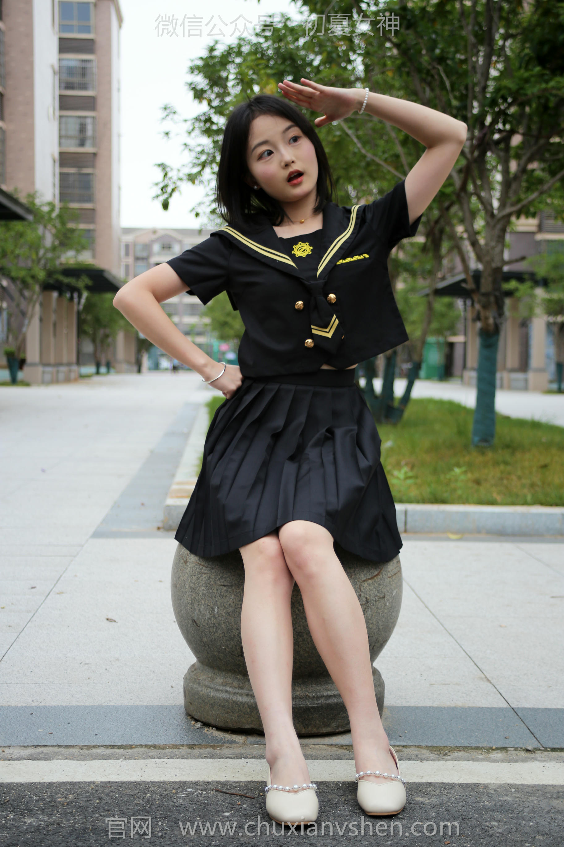 初夏女神 NO.207 双双 黑系水手服 [100P1V-3.45GB]_第4集