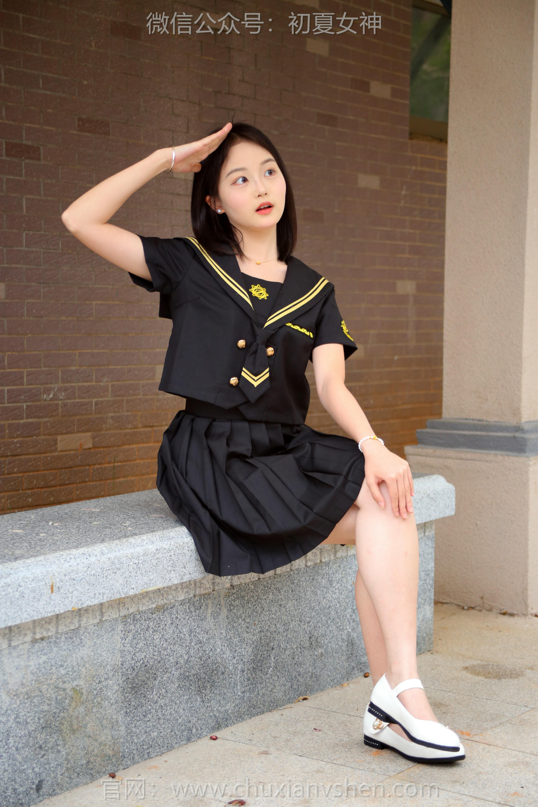 初夏女神 NO.207 双双 黑系水手服 [100P1V-3.45GB]_第1集