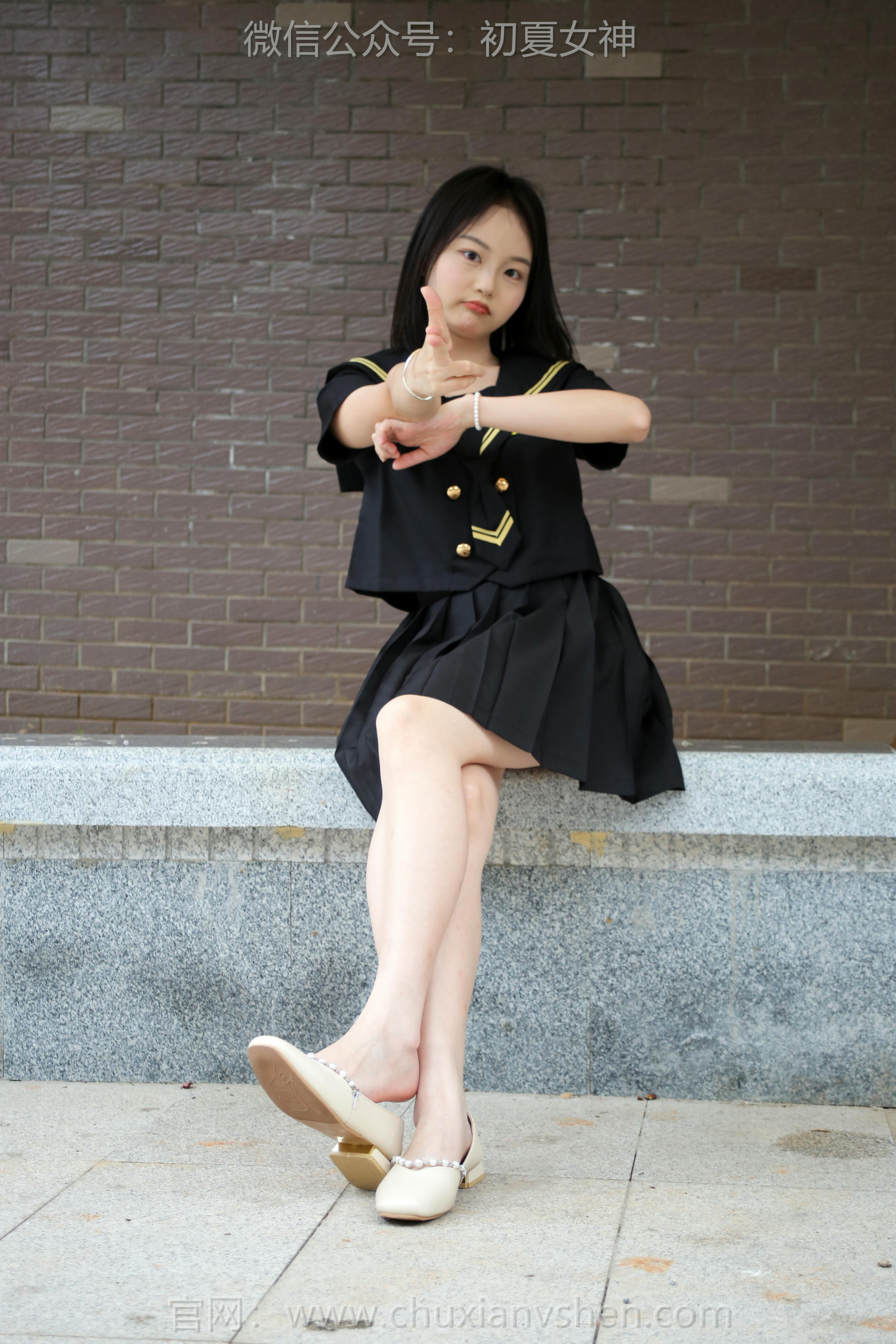 初夏女神 NO.207 双双 黑系水手服 [100P1V-3.45GB]_第5集