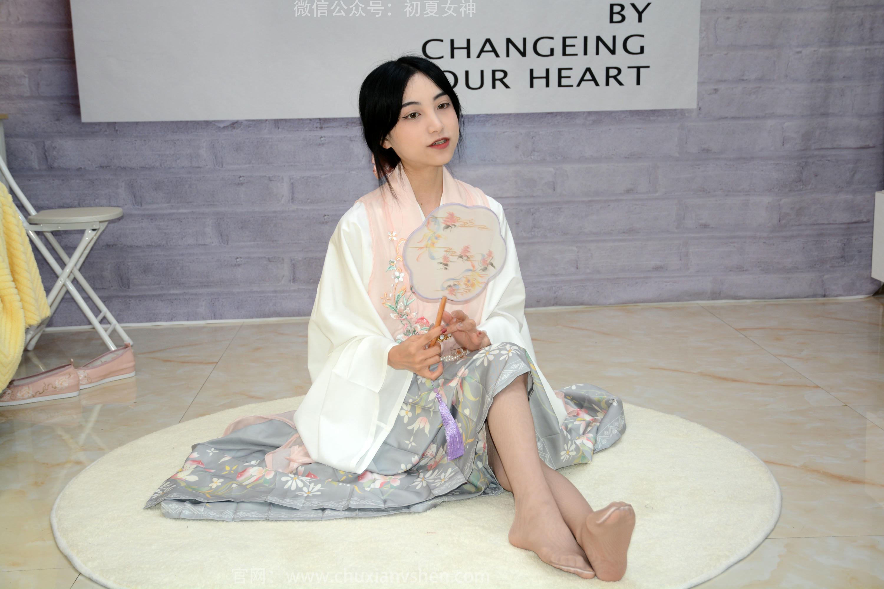 初夏女神 NO.208 柒柒 奇异古风 [80P1V-3.36GB][80P-1V-3.36G]_第2集