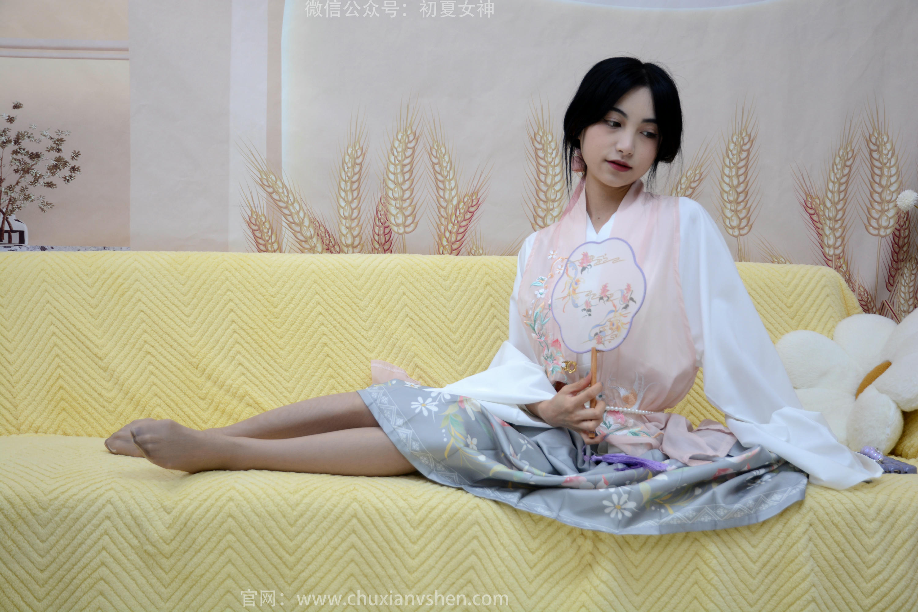 初夏女神 NO.208 柒柒 奇异古风 [80P1V-3.36GB][80P-1V-3.36G]_第2集