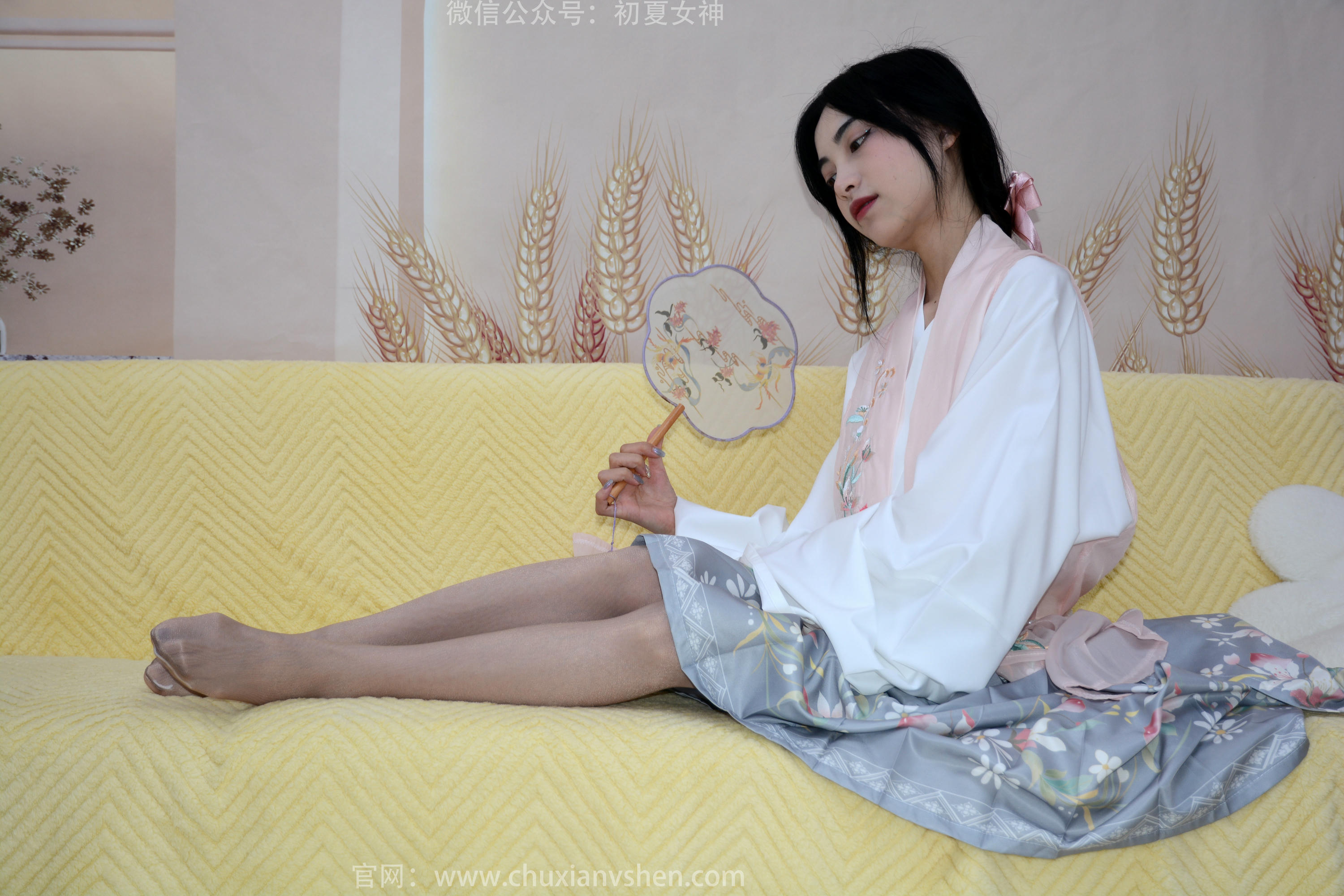 初夏女神 NO.208 柒柒 奇异古风 [80P1V-3.36GB][80P-1V-3.36G]_第3集