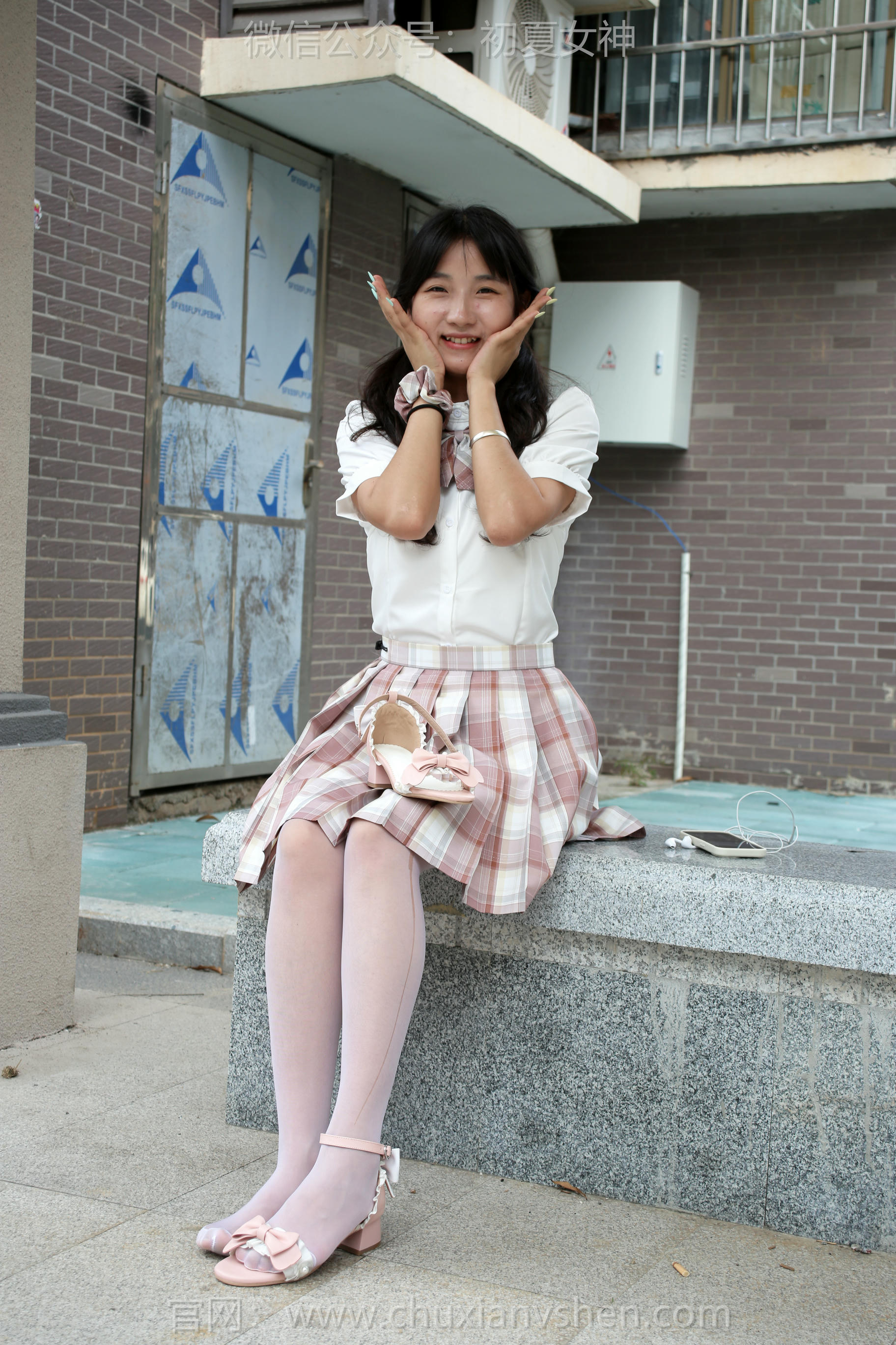 初夏女神 NO.212 点点 优雅自然 [95P1V-3.79GB]_第4集