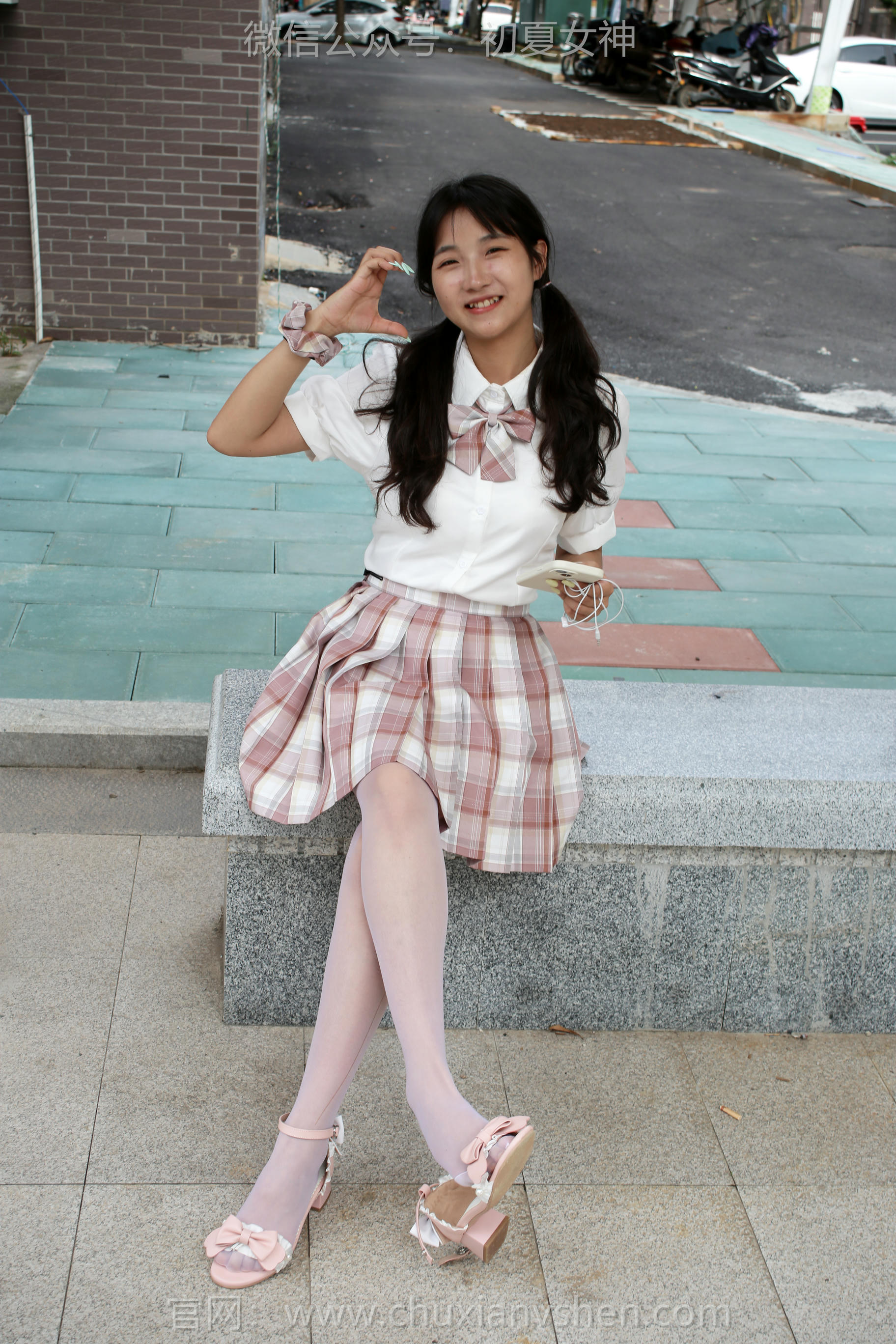 初夏女神 NO.212 点点 优雅自然 [95P1V-3.79GB]_第4集