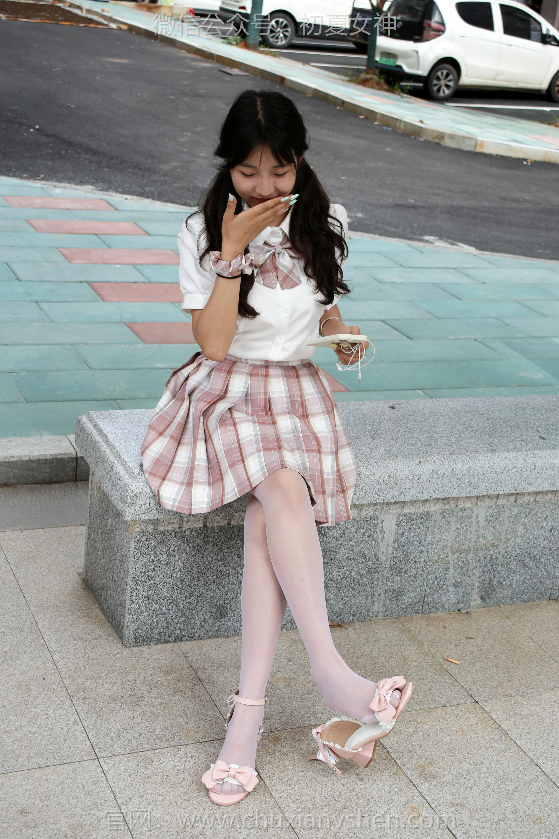 初夏女神 NO.212 点点 优雅自然 [95P1V-3.79GB]_第4集