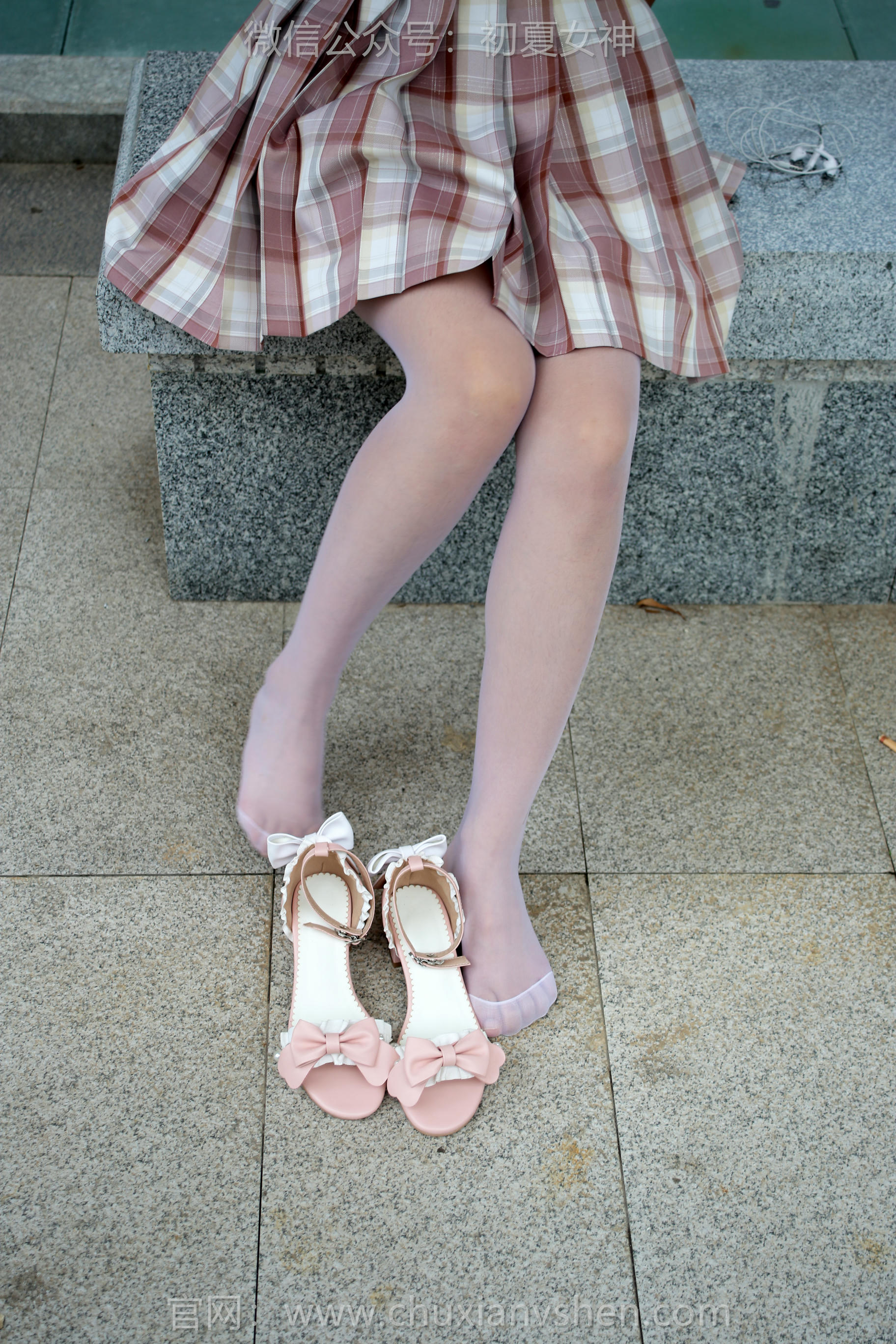 初夏女神 NO.212 点点 优雅自然 [95P1V-3.79GB]_第5集