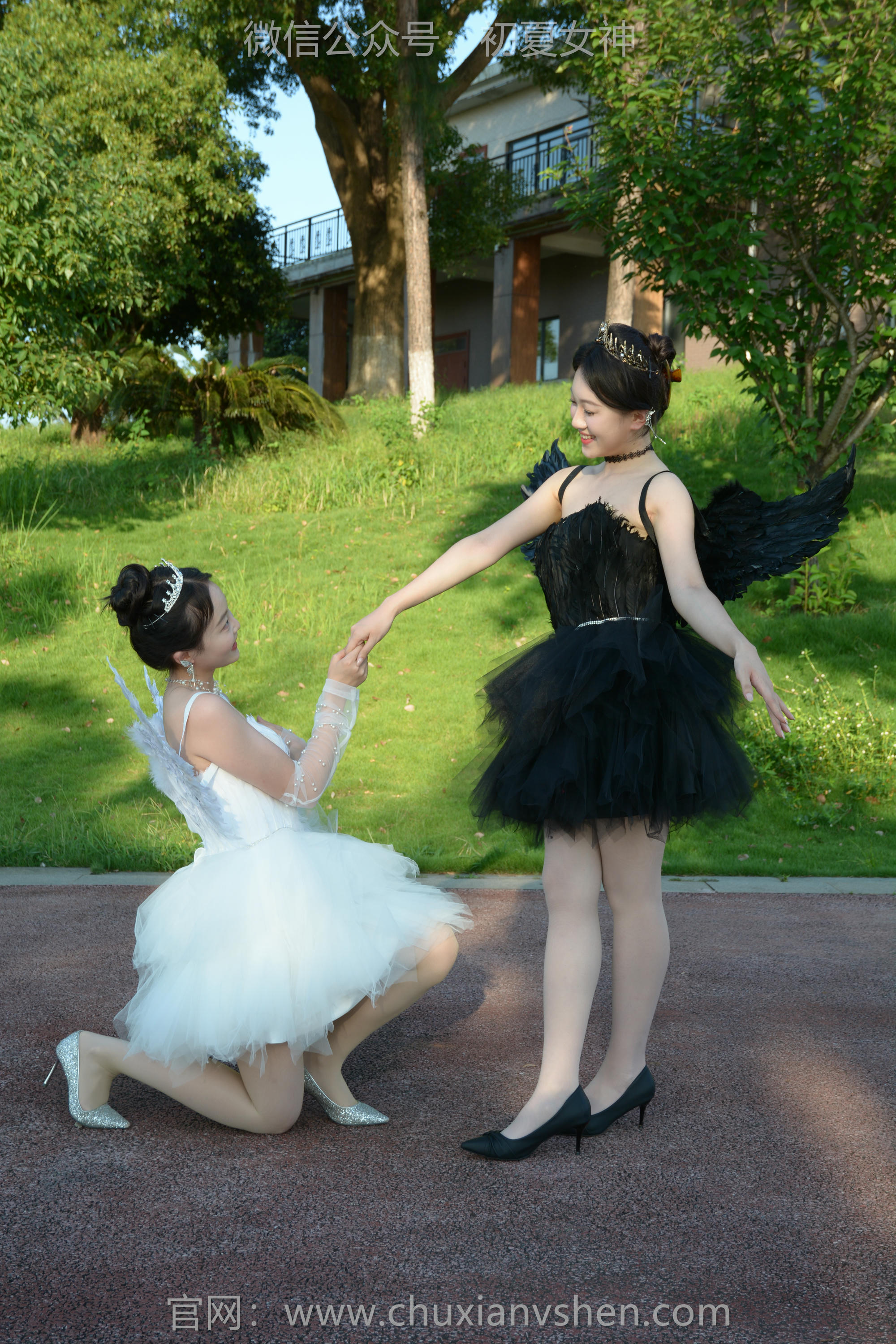 初夏女神 NO.213 双双、环环 黑白天使 [140P1V-6.10GB]_第1集