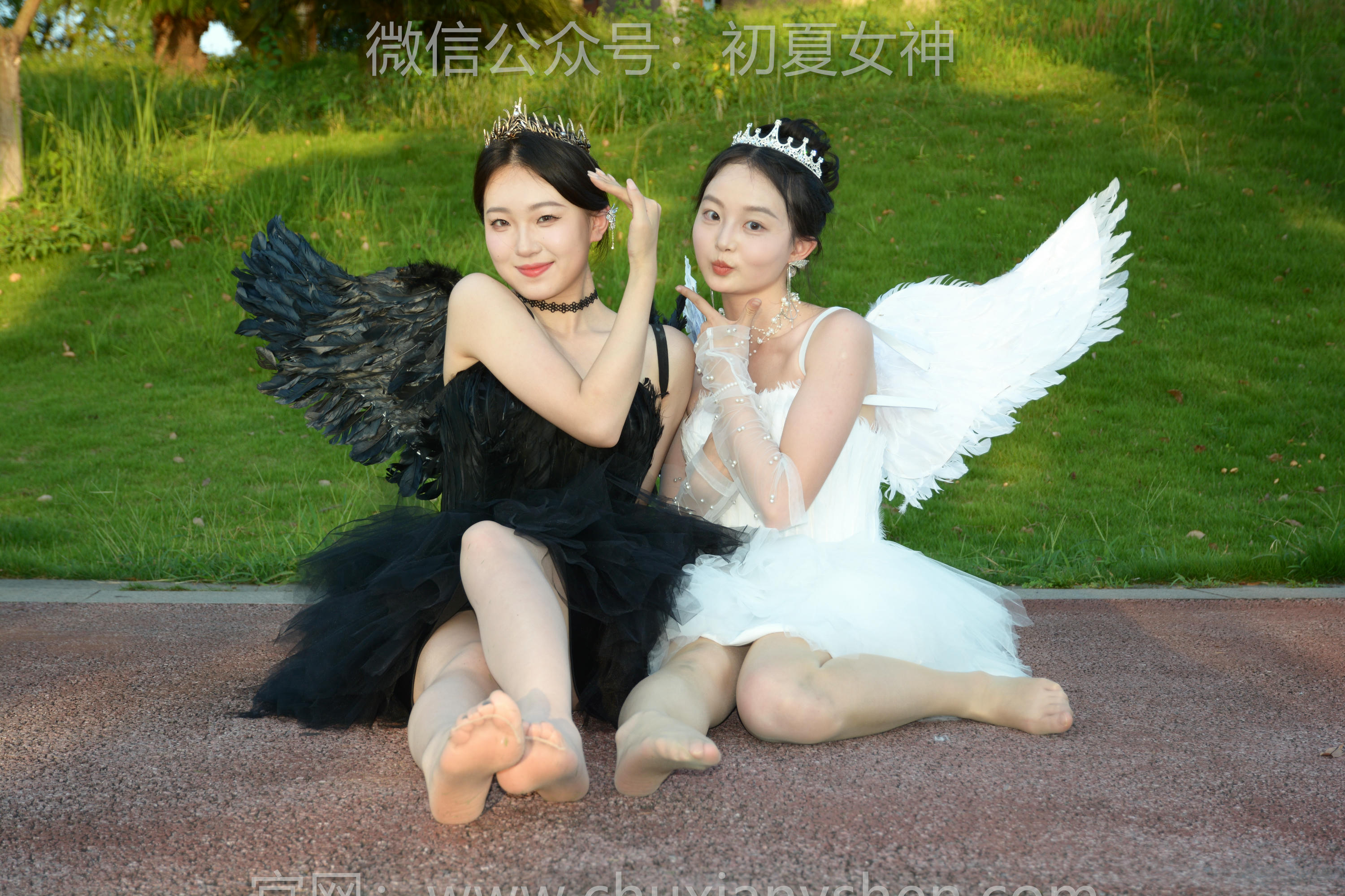 初夏女神 NO.213 双双、环环 黑白天使 [140P1V-6.10GB]_第6集