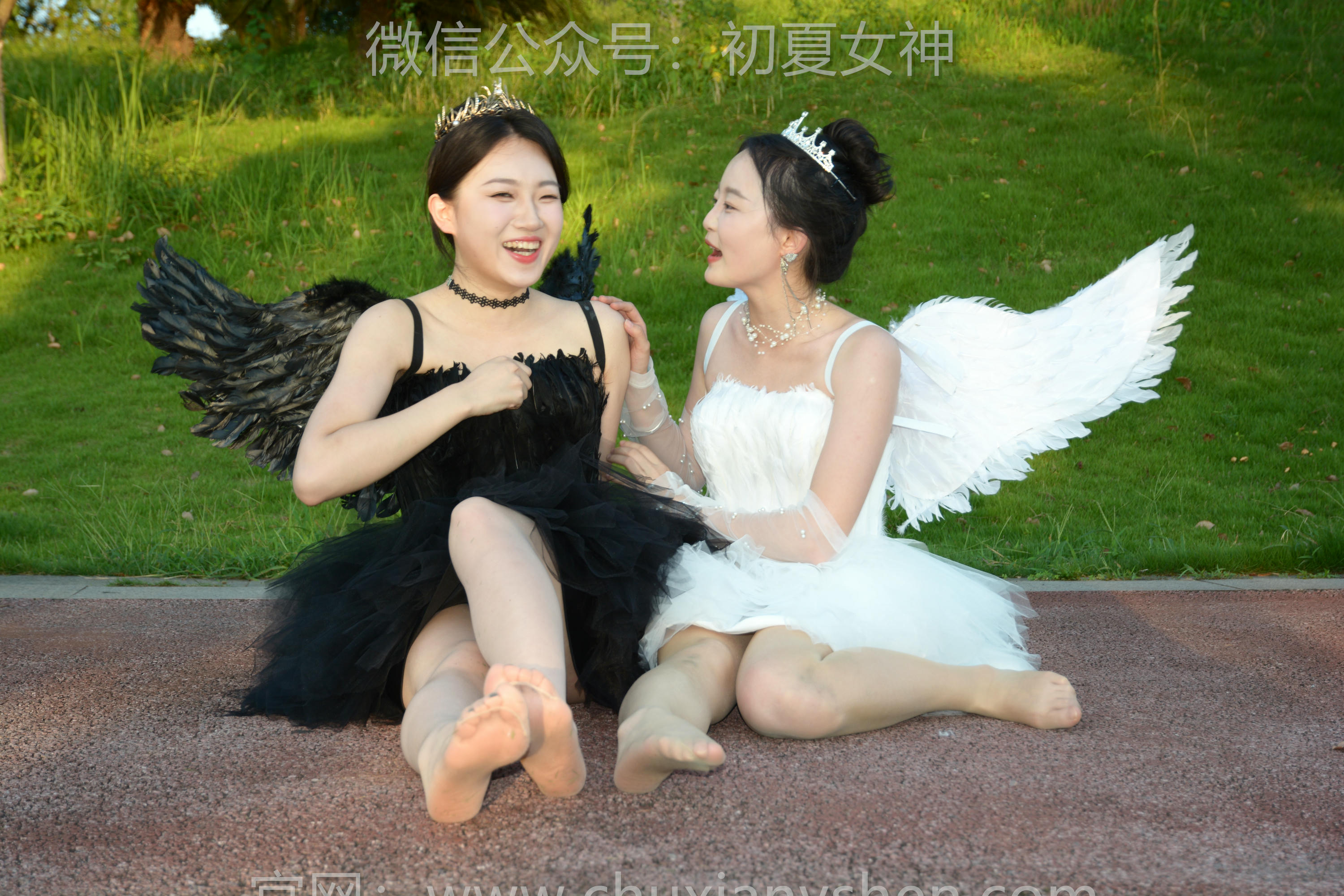 初夏女神 NO.213 双双、环环 黑白天使 [140P1V-6.10GB]_第6集