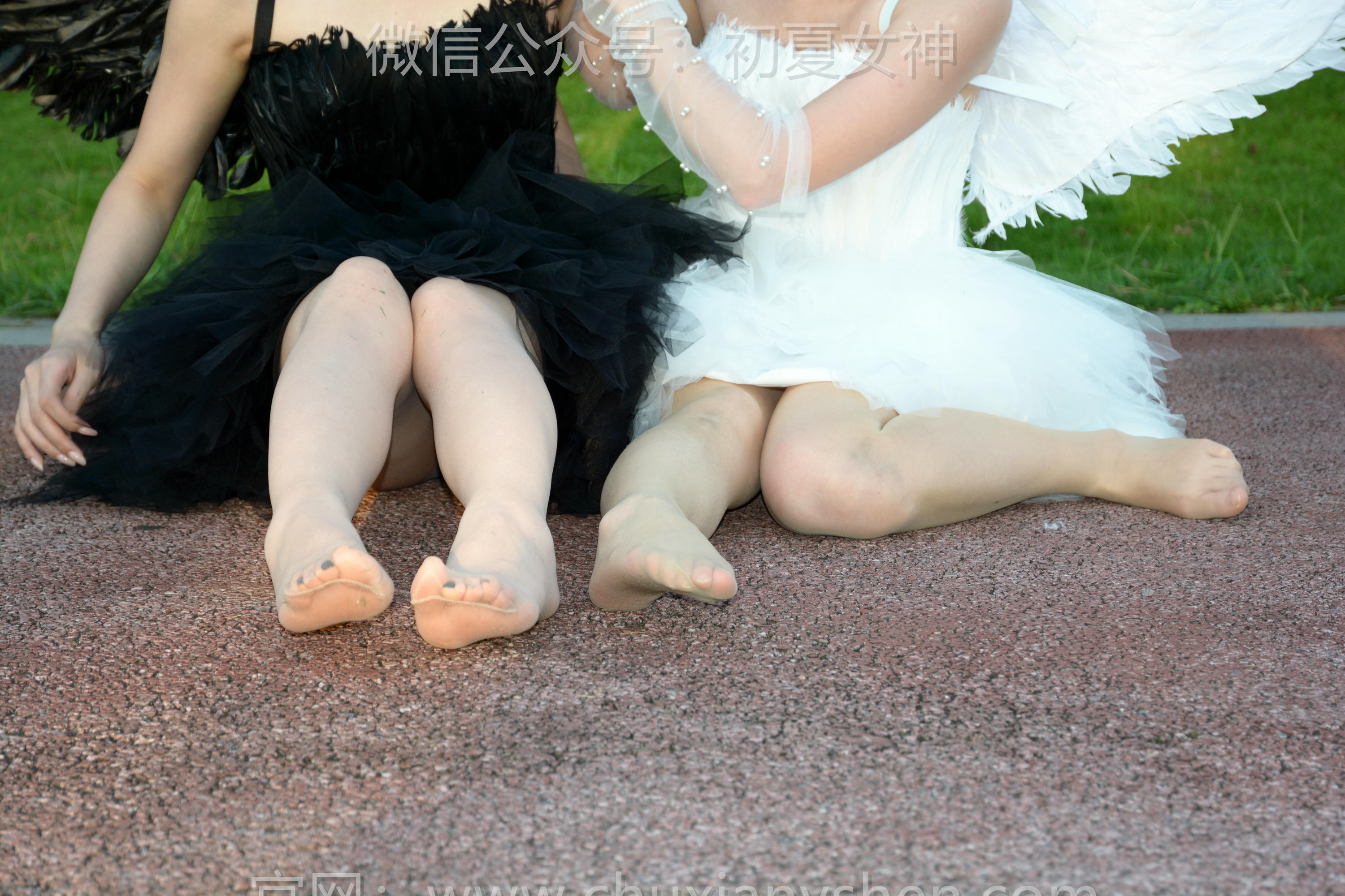 初夏女神 NO.213 双双、环环 黑白天使 [140P1V-6.10GB]_第6集