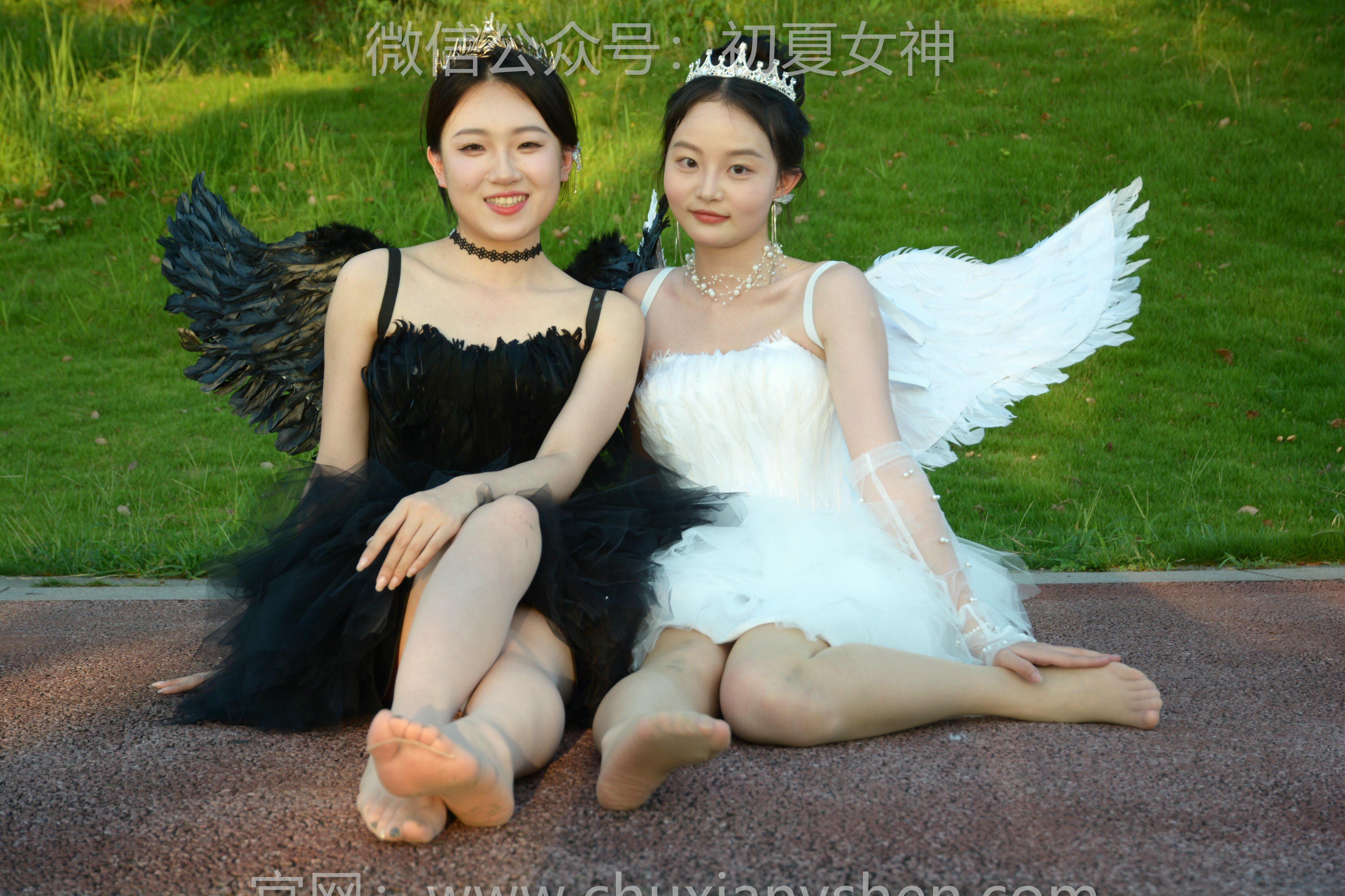 初夏女神 NO.213 双双、环环 黑白天使 [140P1V-6.10GB]_第7集