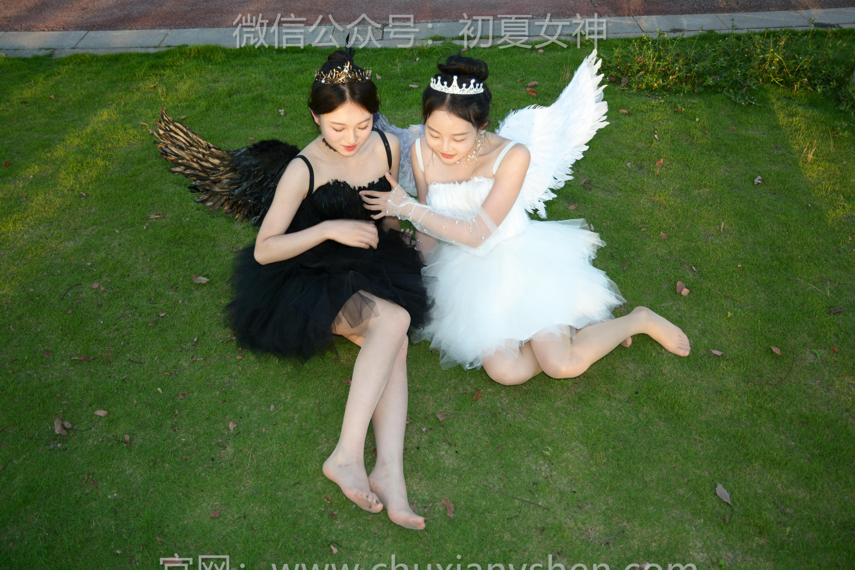 初夏女神 NO.213 双双、环环 黑白天使 [140P1V-6.10GB]_第7集