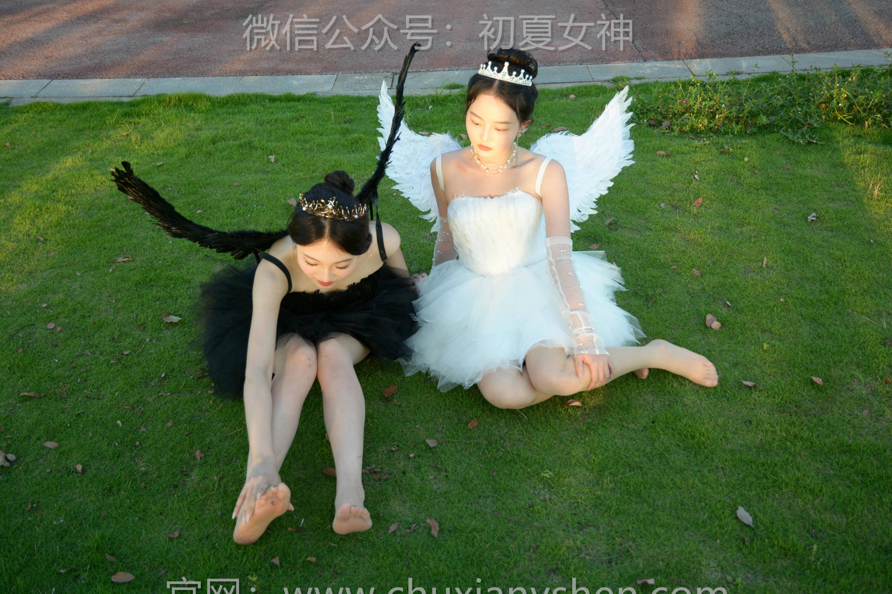 初夏女神 NO.213 双双、环环 黑白天使 [140P1V-6.10GB]_第7集