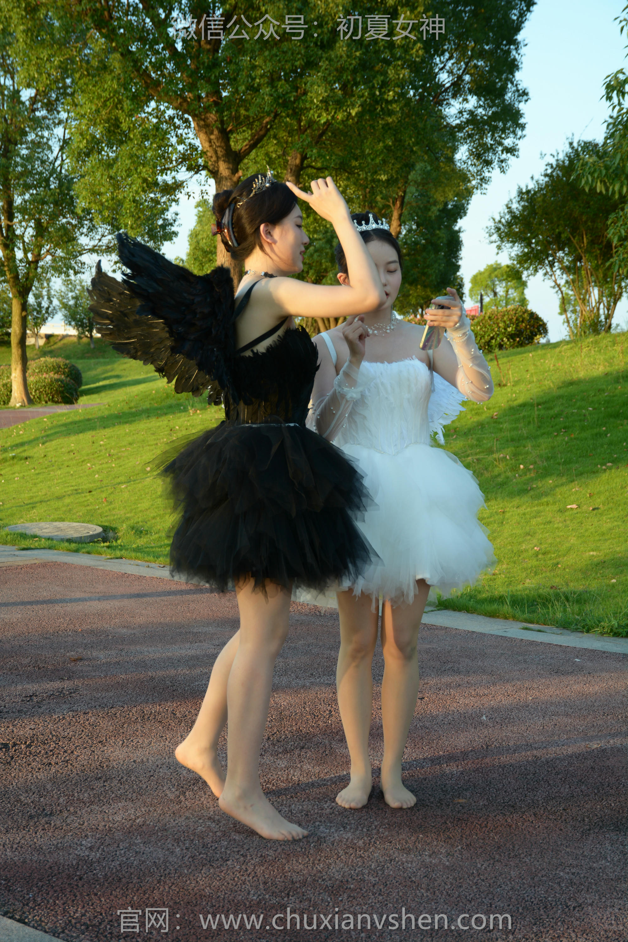 初夏女神 NO.213 双双、环环 黑白天使 [140P1V-6.10GB]_第7集