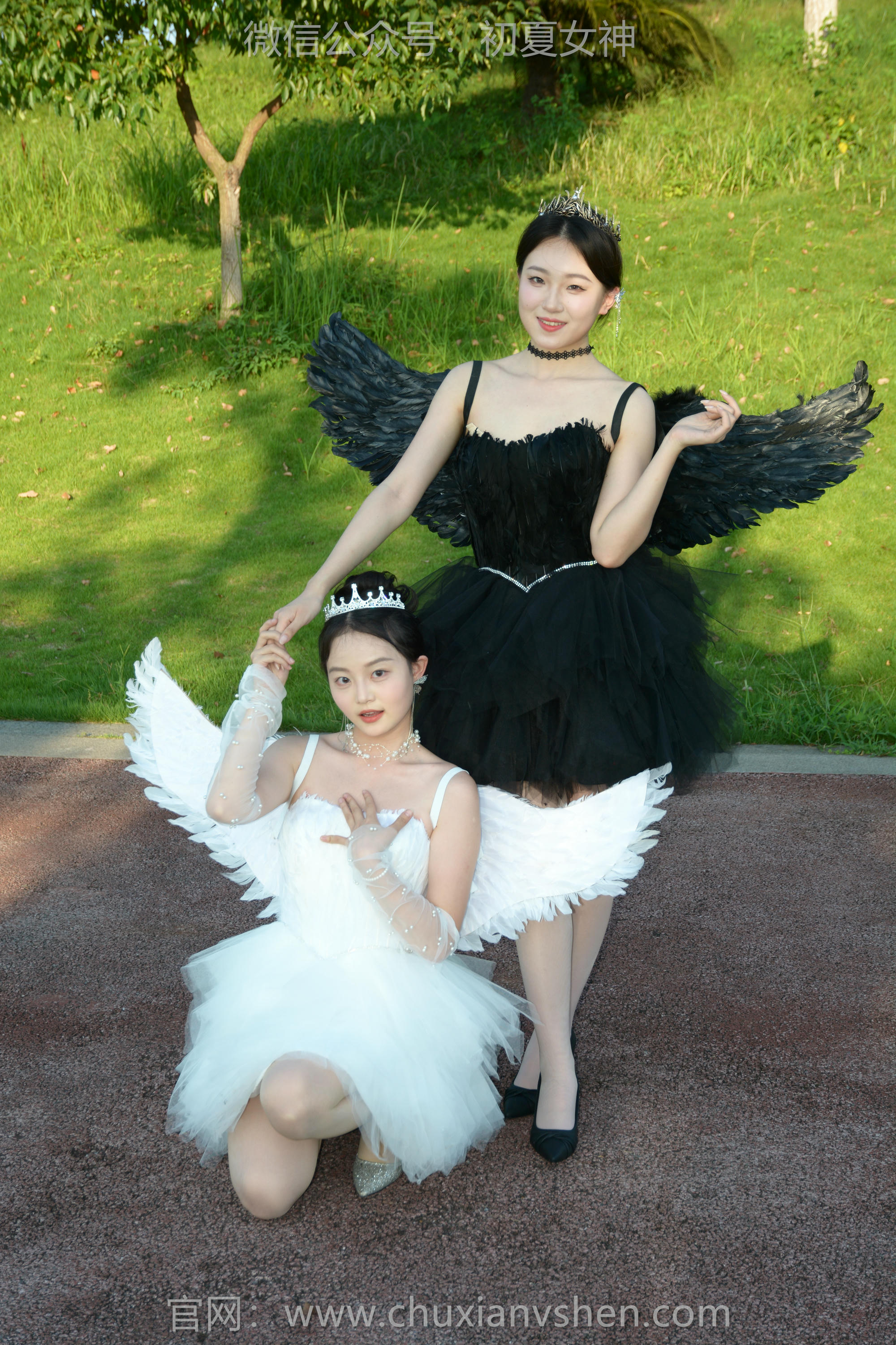 初夏女神 NO.213 双双、环环 黑白天使 [140P1V-6.10GB]_第2集