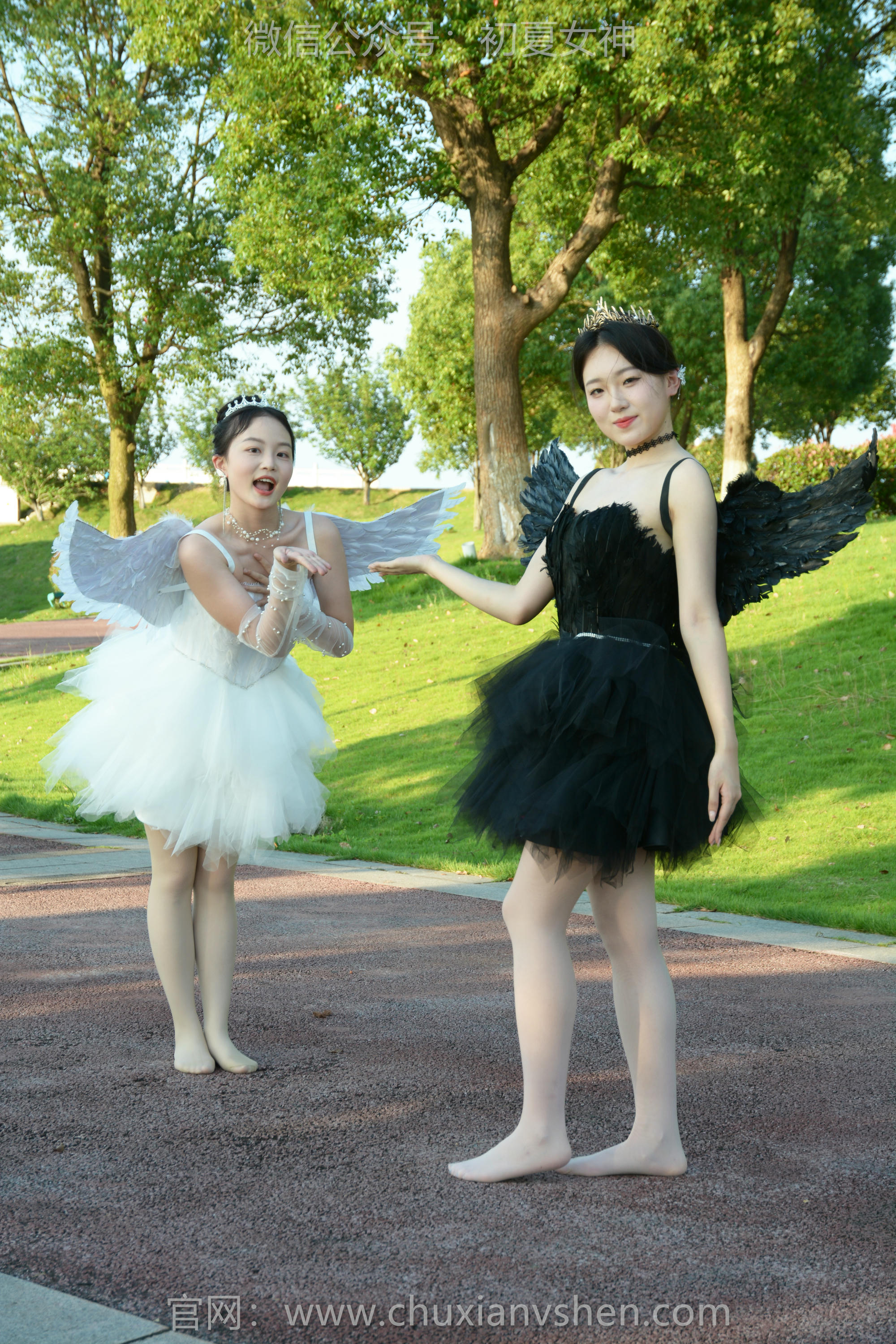 初夏女神 NO.213 双双、环环 黑白天使 [140P1V-6.10GB]_第2集