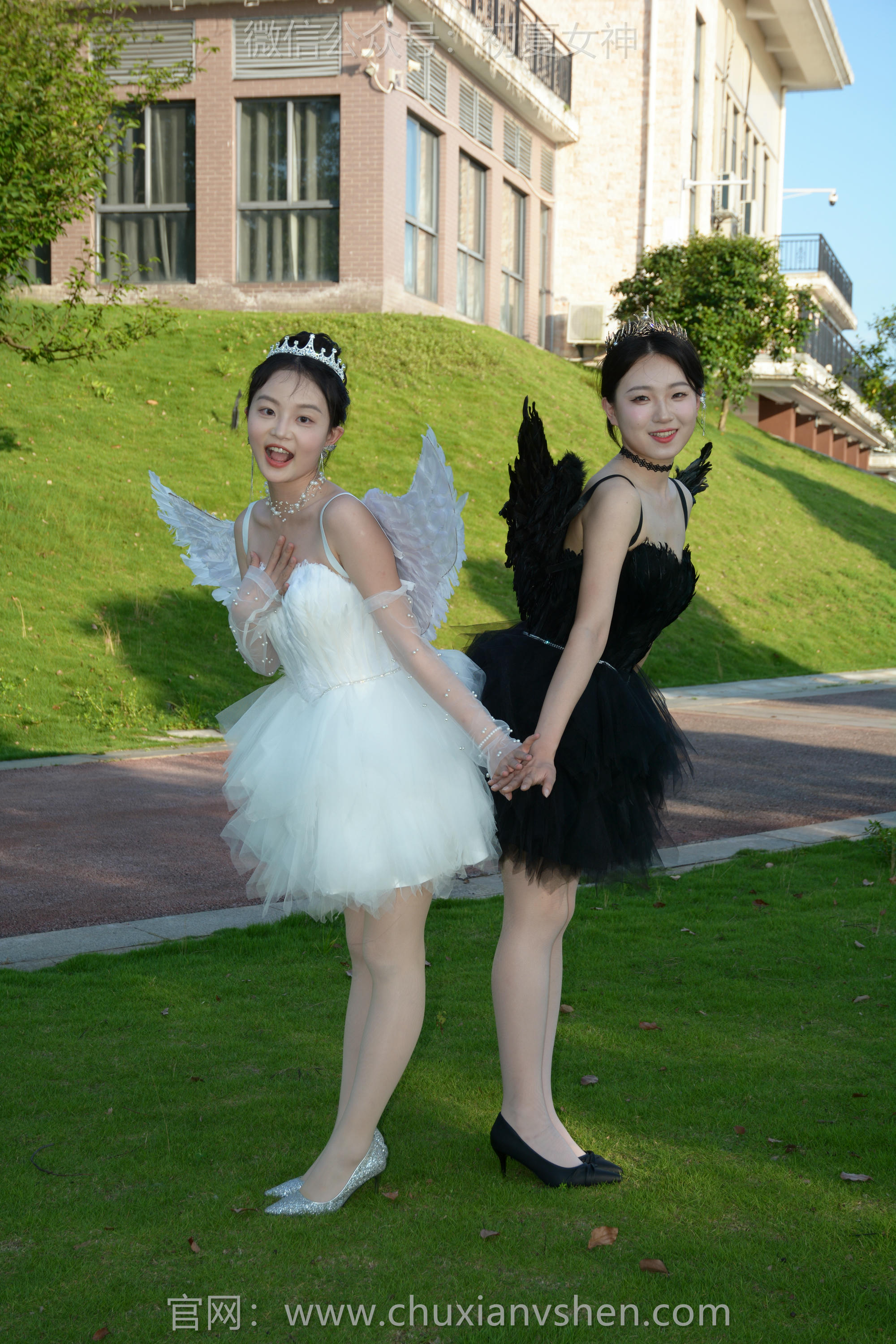 初夏女神 NO.213 双双、环环 黑白天使 [140P1V-6.10GB]_第1集