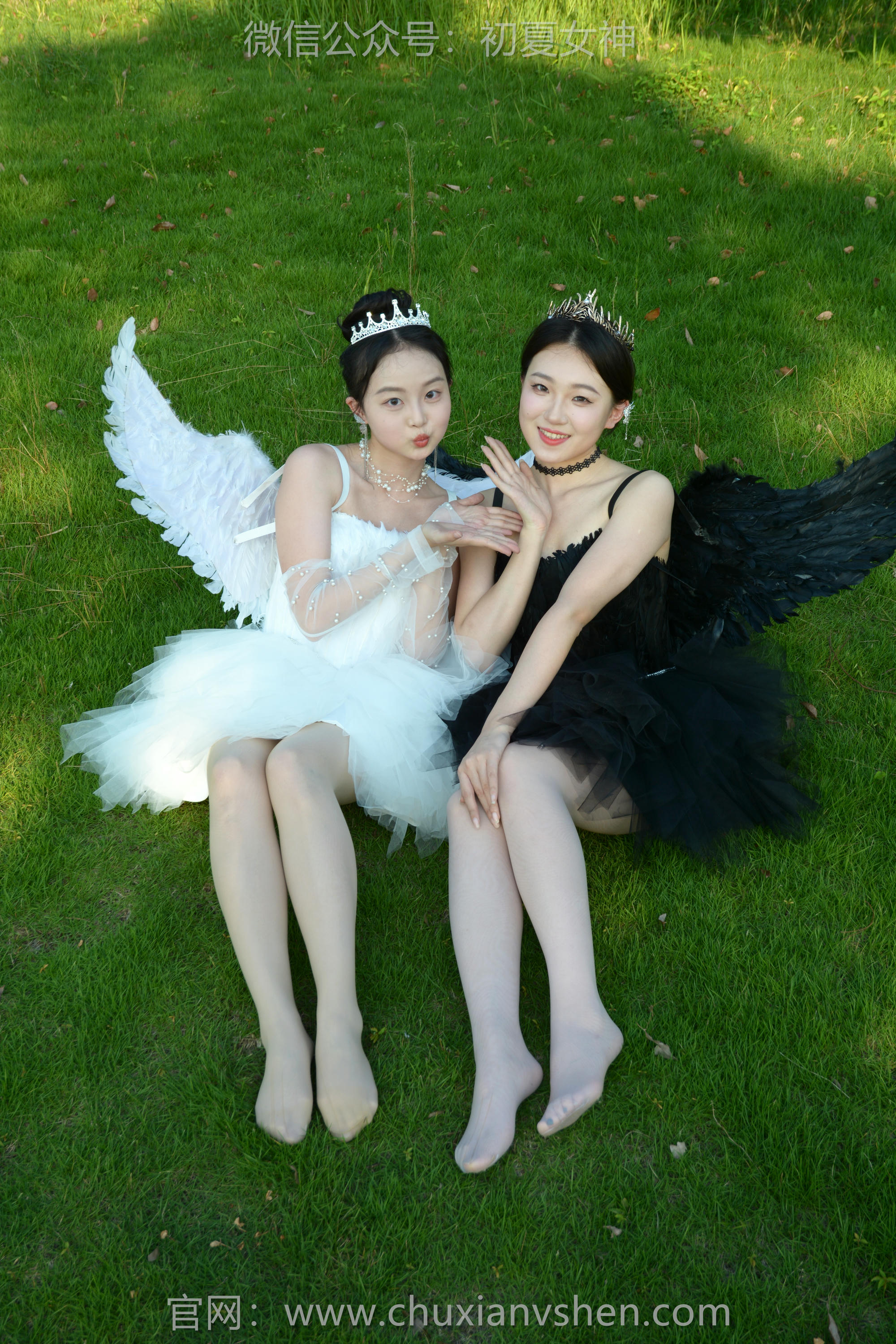 初夏女神 NO.213 双双、环环 黑白天使 [140P1V-6.10GB]_第3集