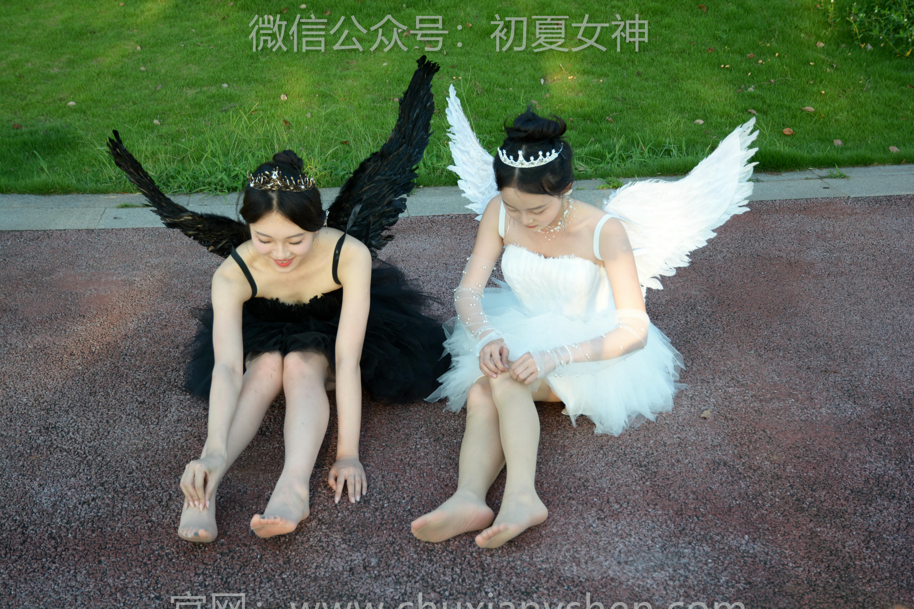 初夏女神 NO.213 双双、环环 黑白天使 [140P1V-6.10GB]_第5集