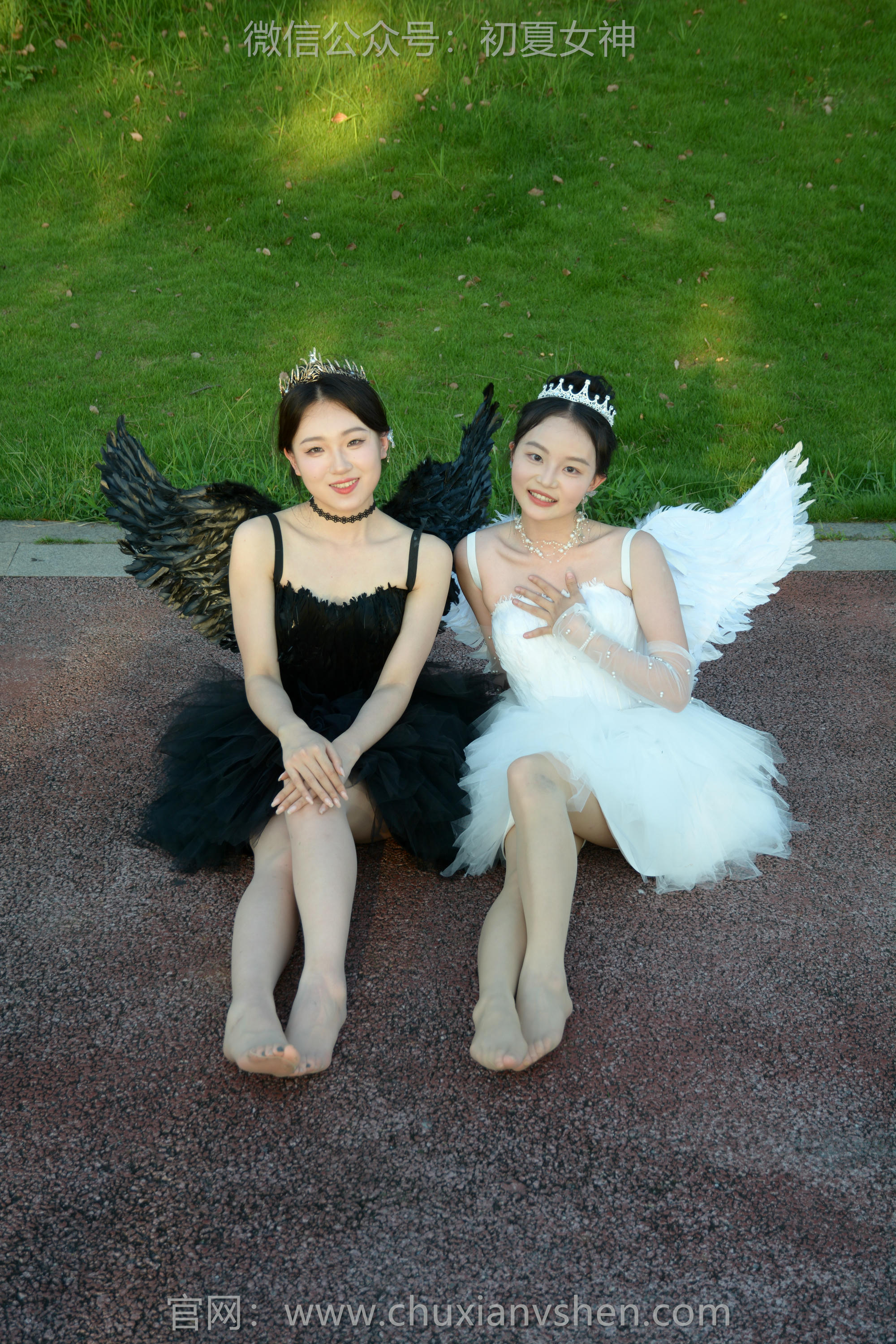 初夏女神 NO.213 双双、环环 黑白天使 [140P1V-6.10GB]_第5集