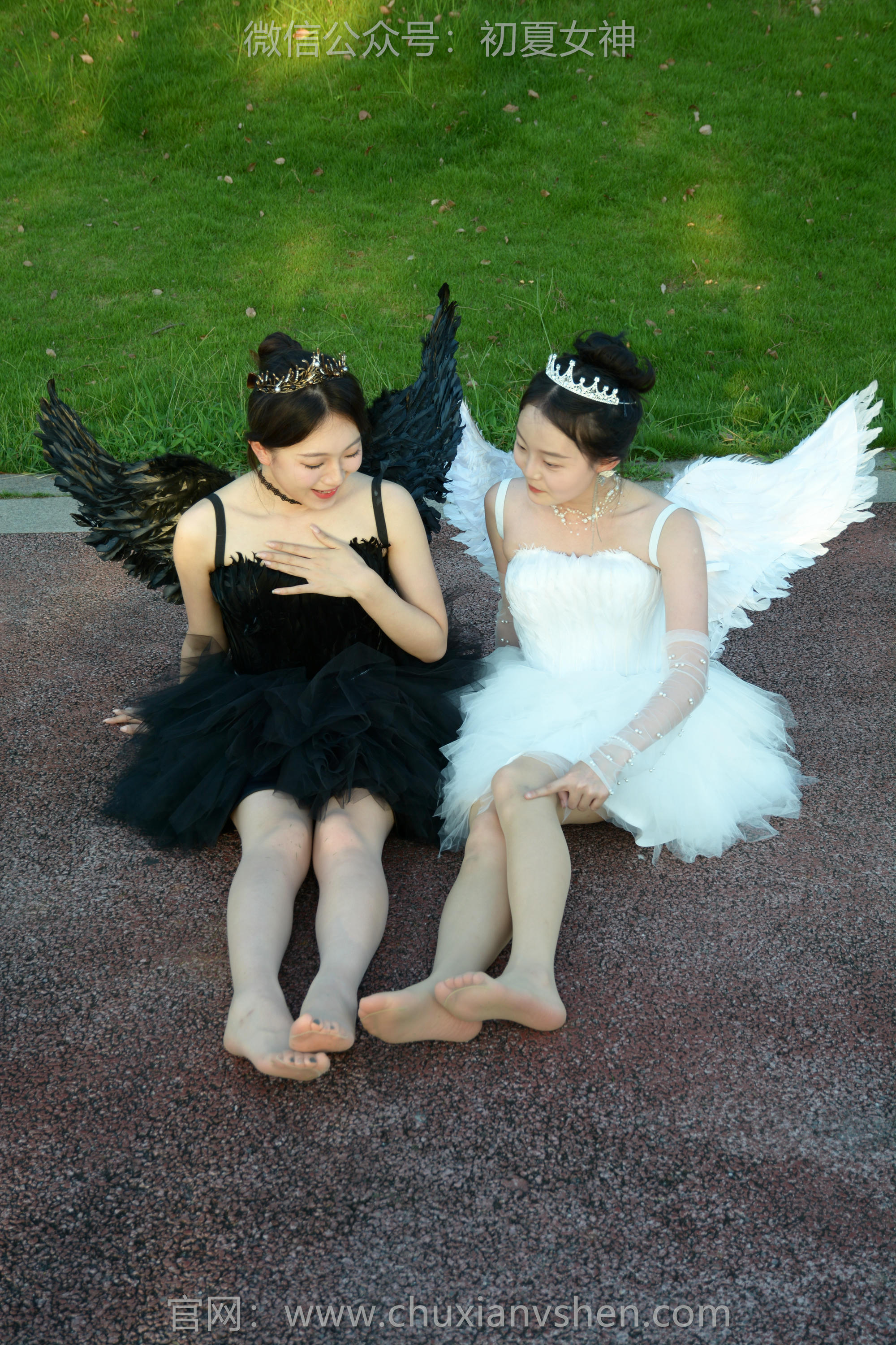 初夏女神 NO.213 双双、环环 黑白天使 [140P1V-6.10GB]_第5集