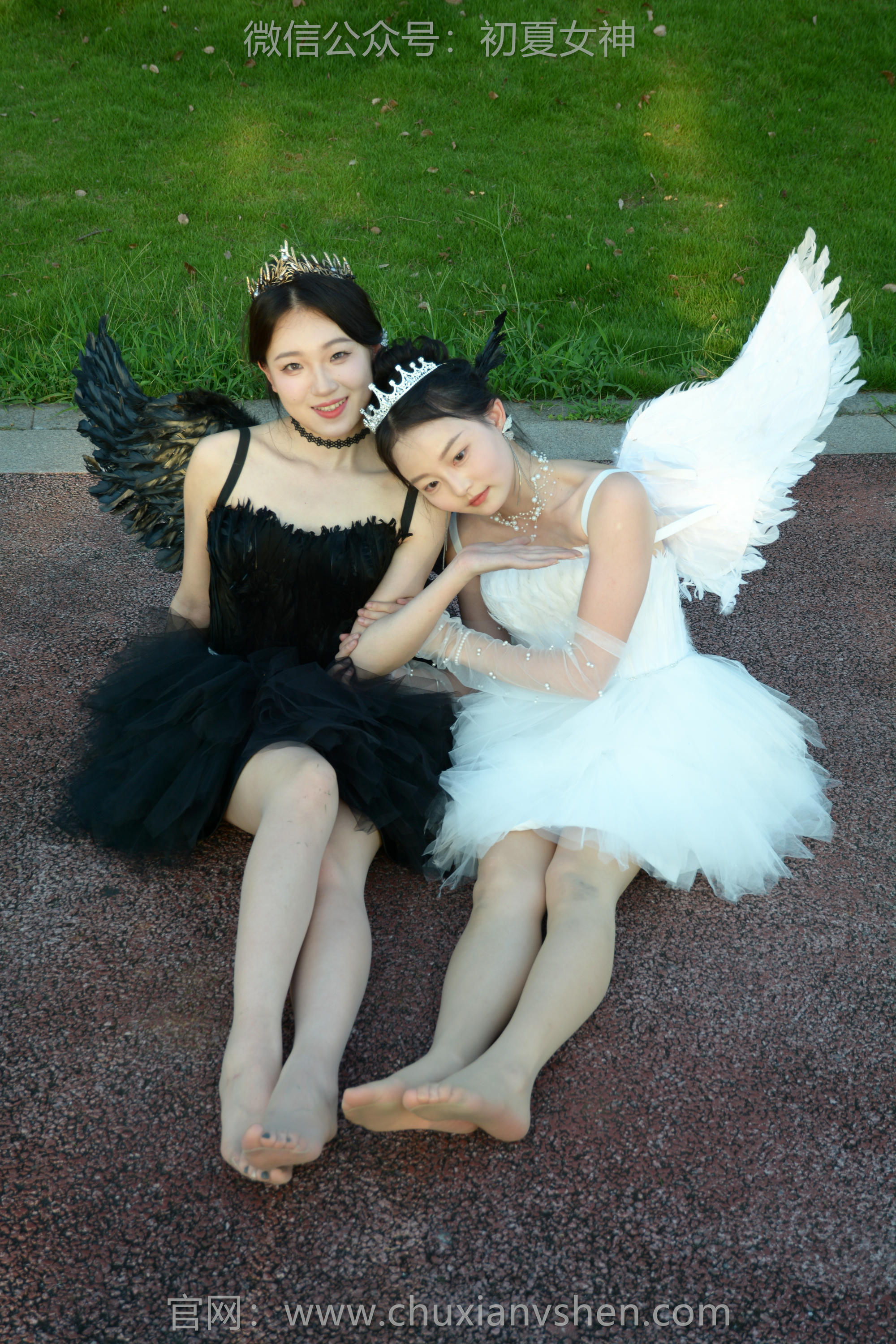 初夏女神 NO.213 双双、环环 黑白天使 [140P1V-6.10GB]_第5集