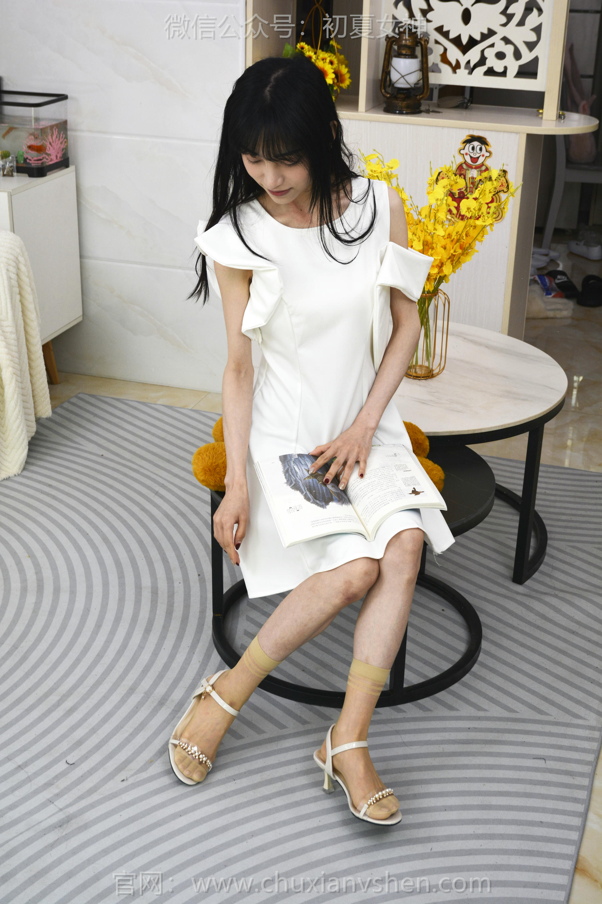 初夏女神 NO.215 柒柒 天生丽质 [140P1V-5.52GB]_第3集