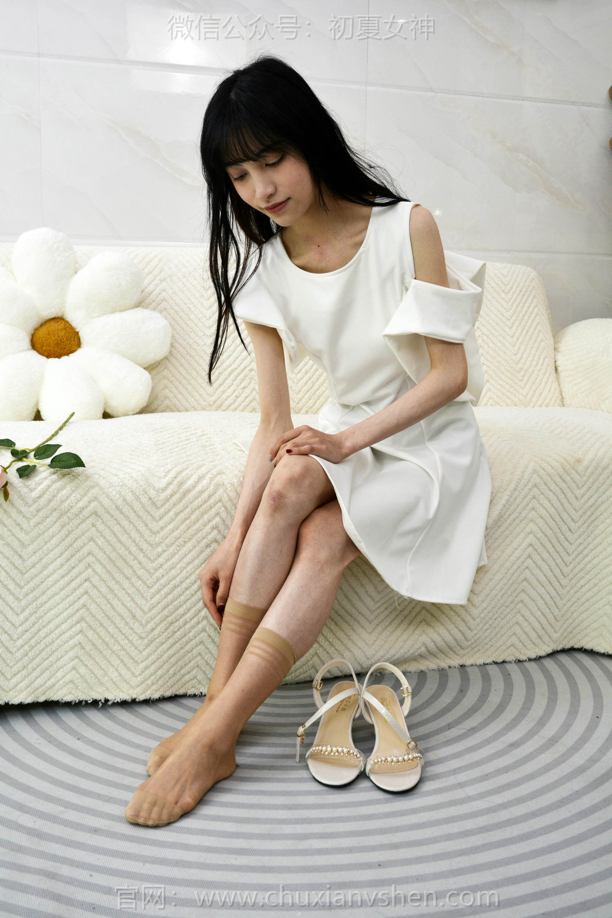 初夏女神 NO.215 柒柒 天生丽质 [140P1V-5.52GB]_第5集